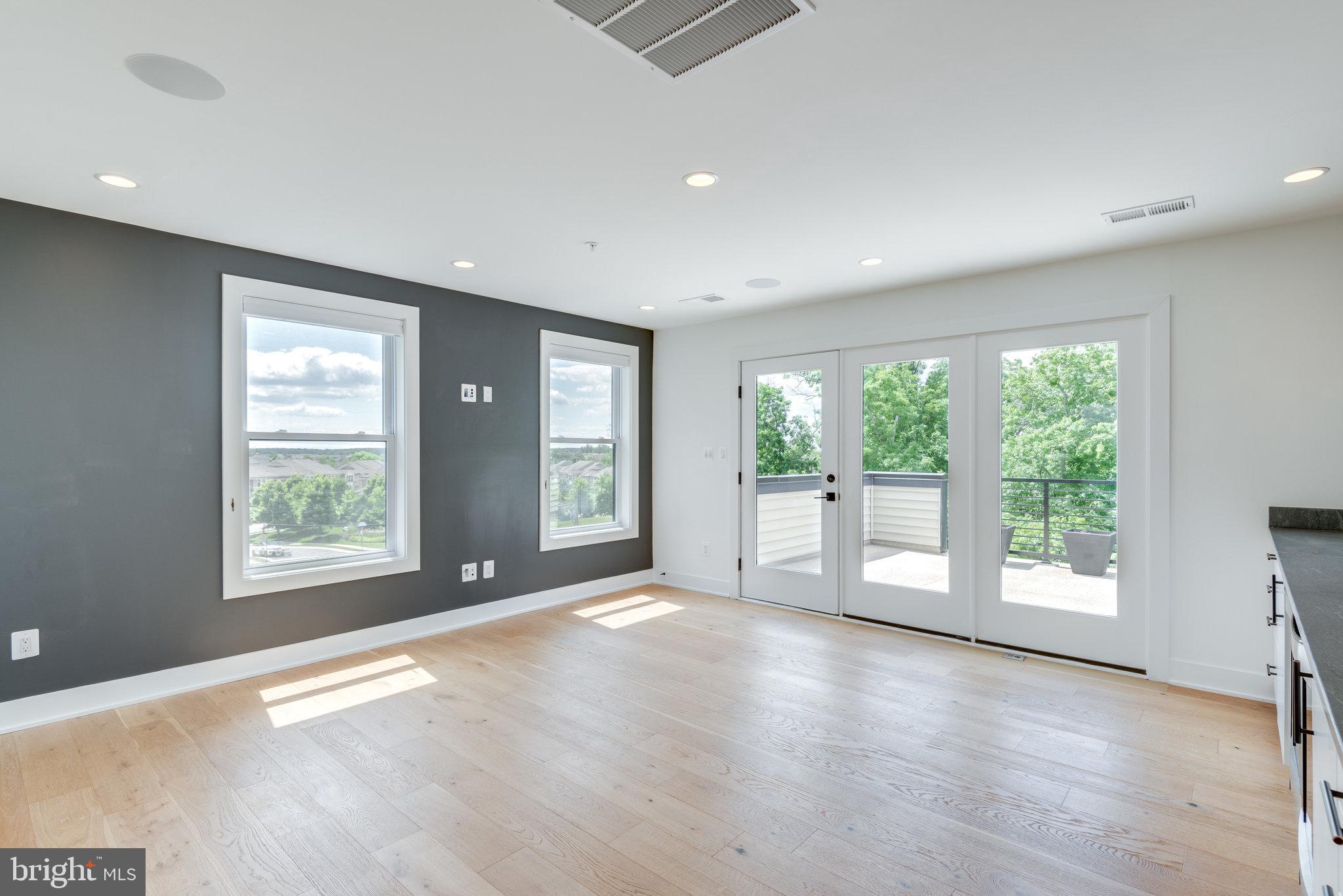 BRAMBLETON AT EMERALD RIDGE - Residential Lease