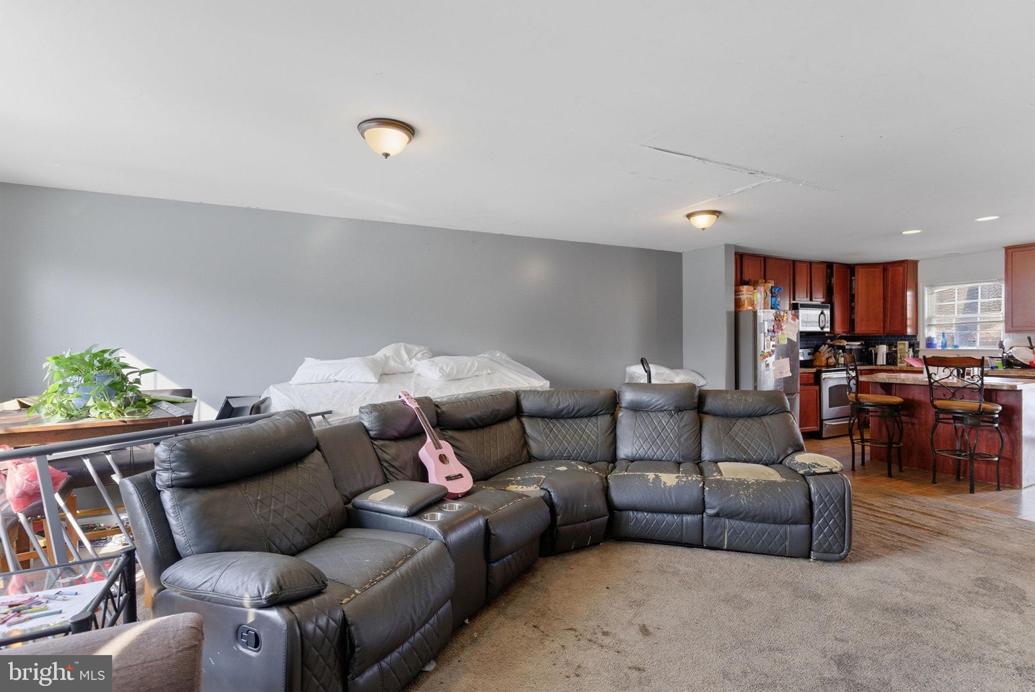 HAMMONDS MILL - Residential