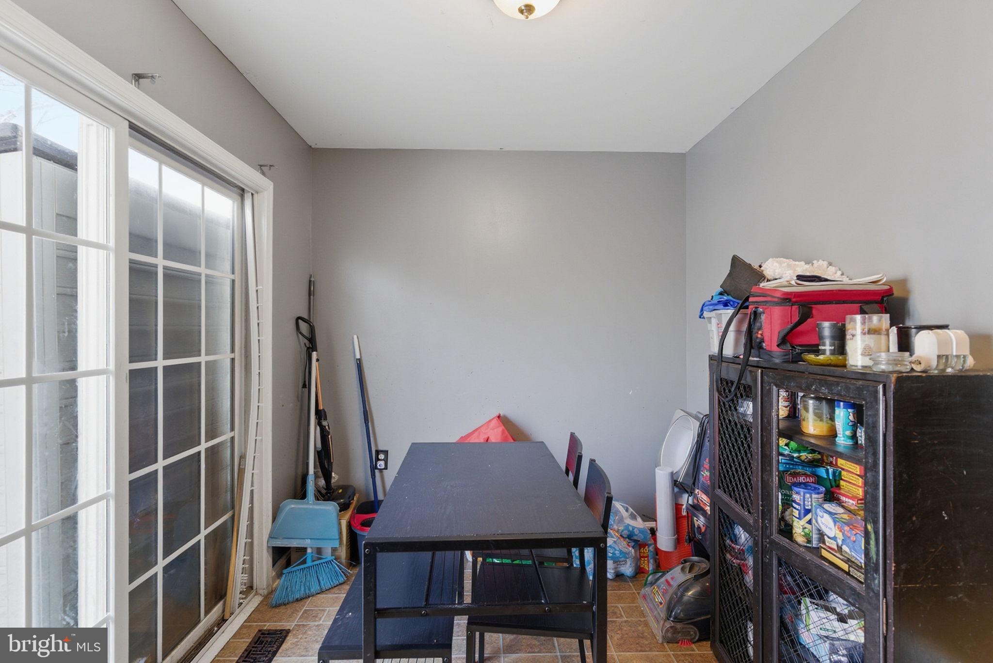 HAMMONDS MILL - Residential