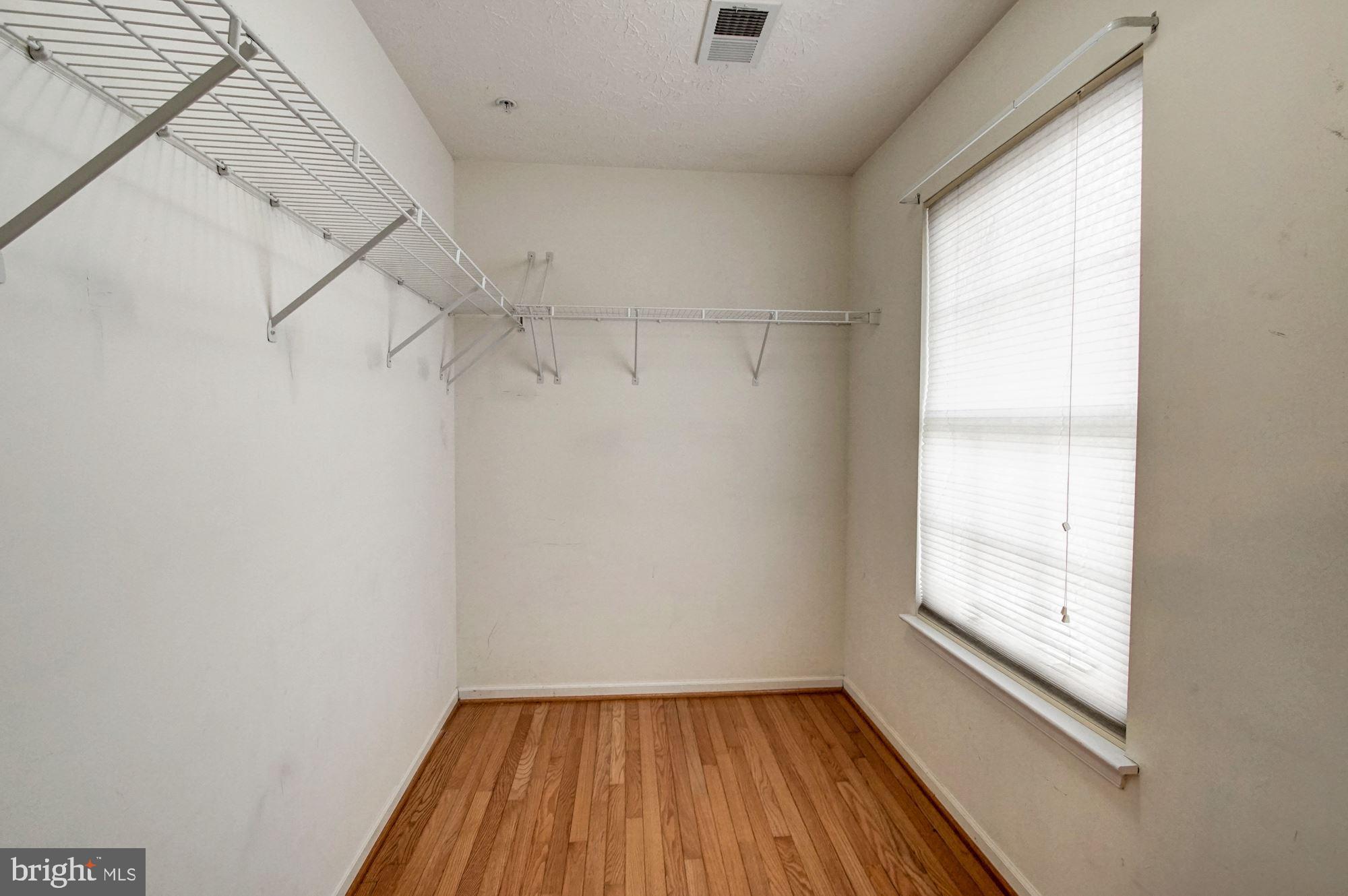 HOLLAWAY ESTATES - Residential