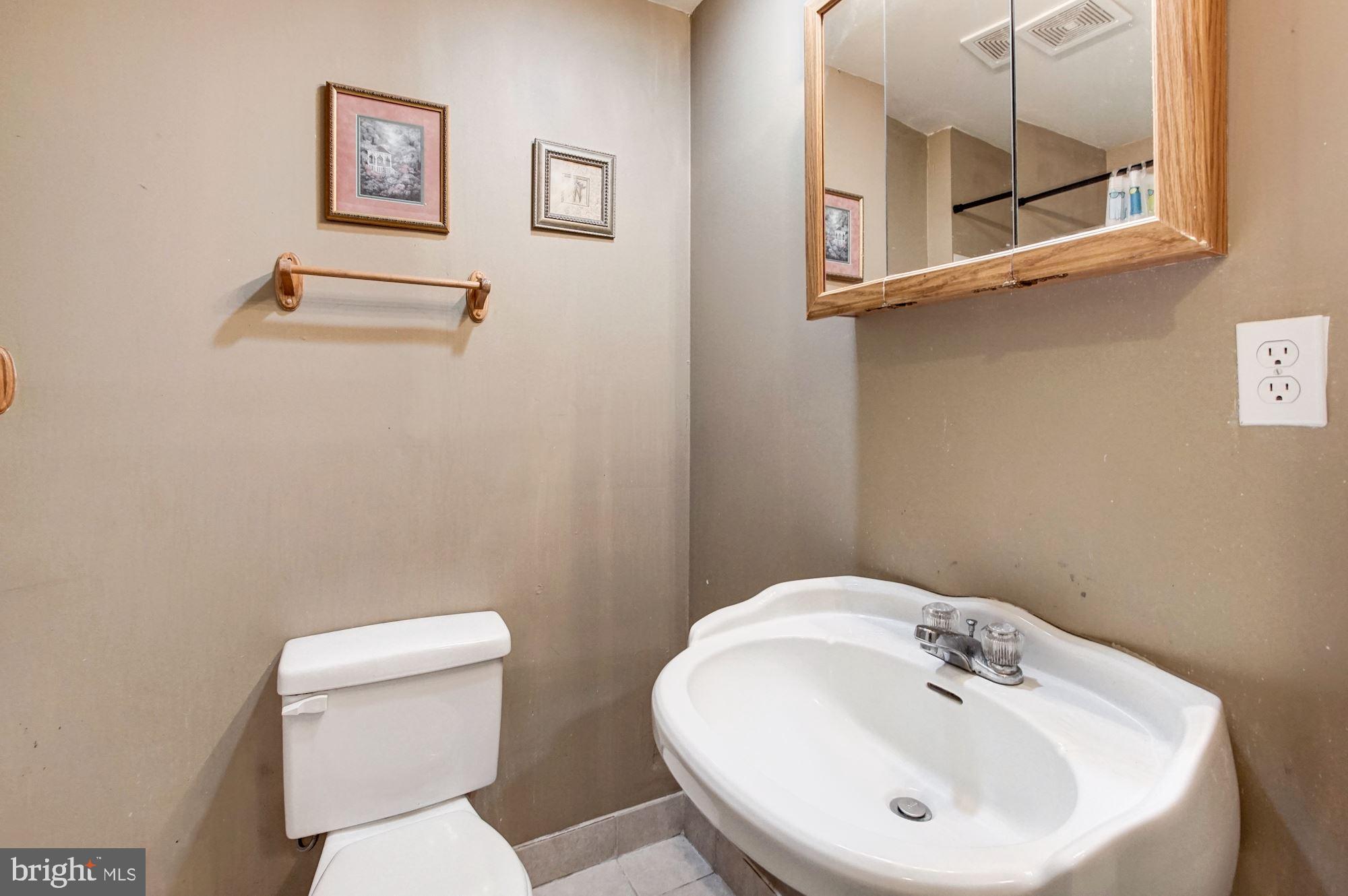 HOLLAWAY ESTATES - Residential