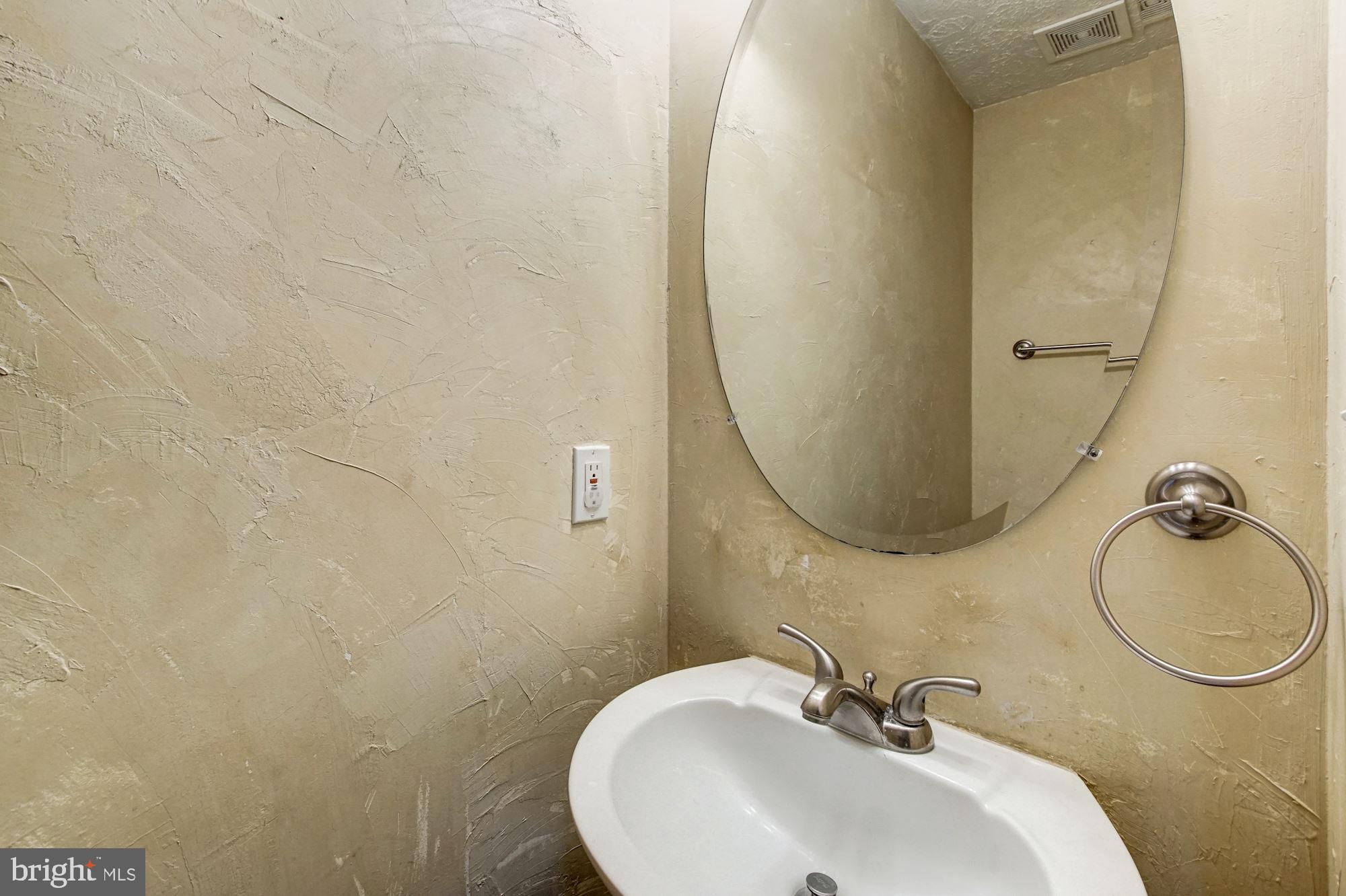 HOLLAWAY ESTATES - Residential