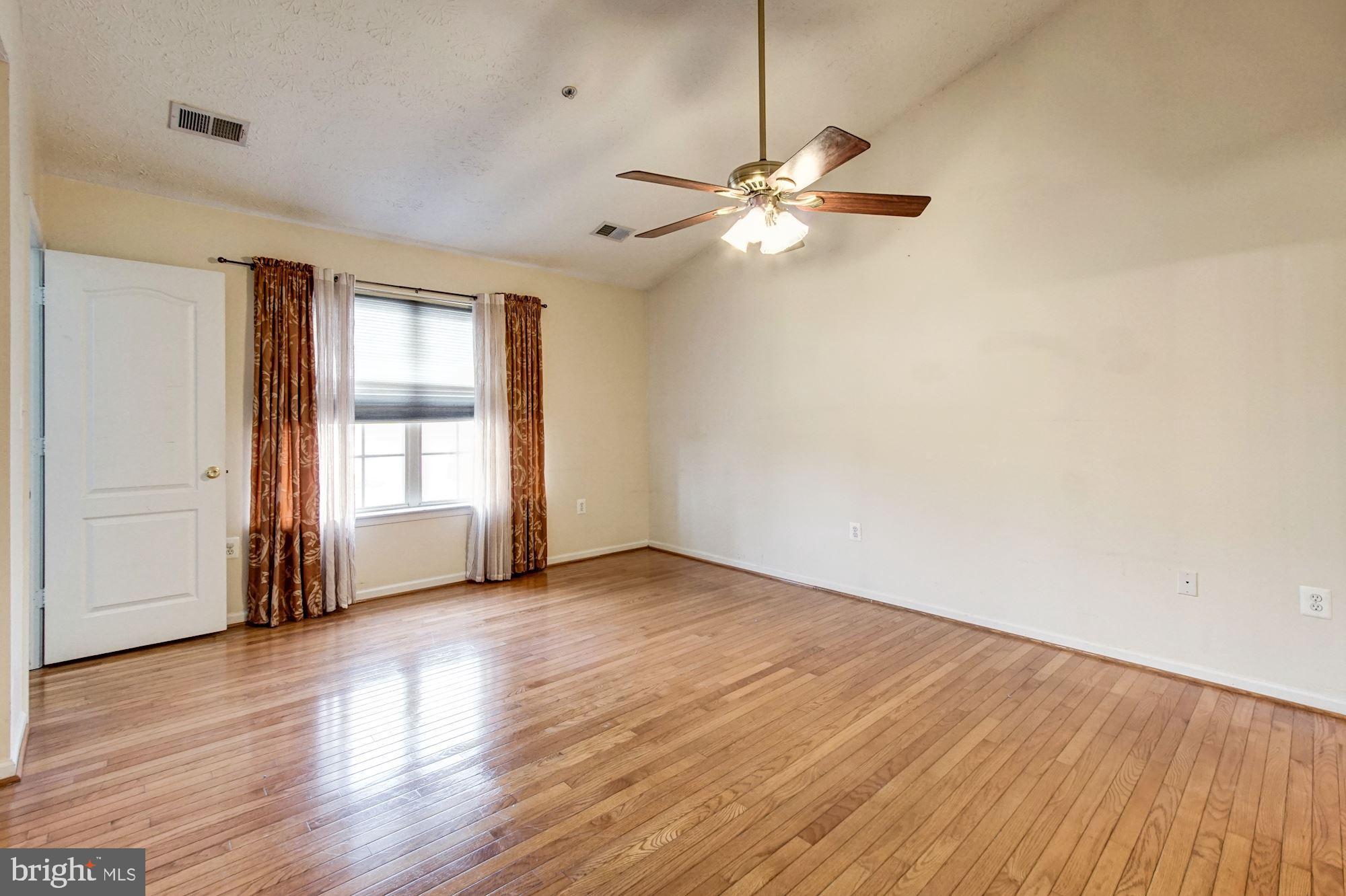 HOLLAWAY ESTATES - Residential