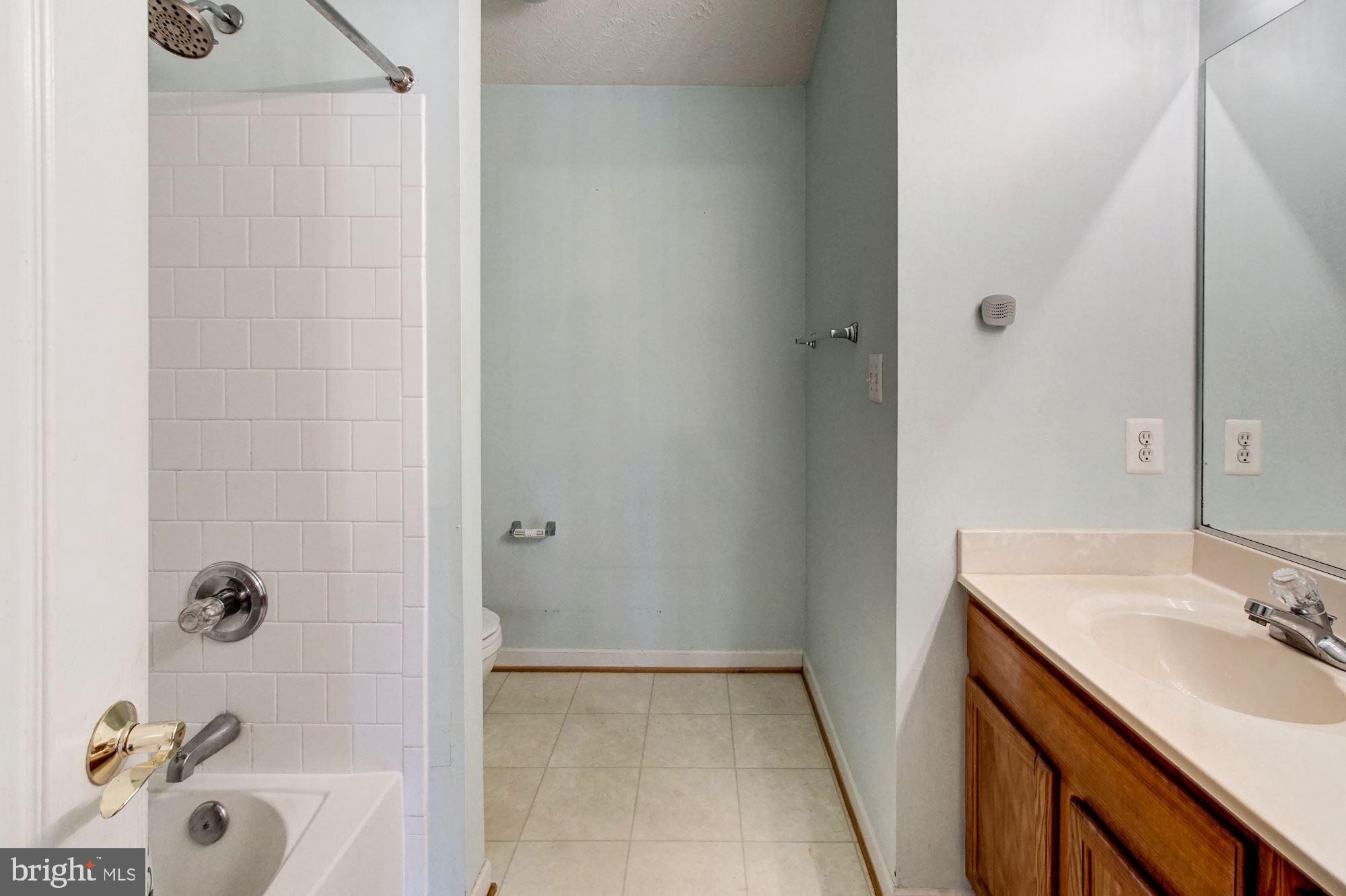 HOLLAWAY ESTATES - Residential