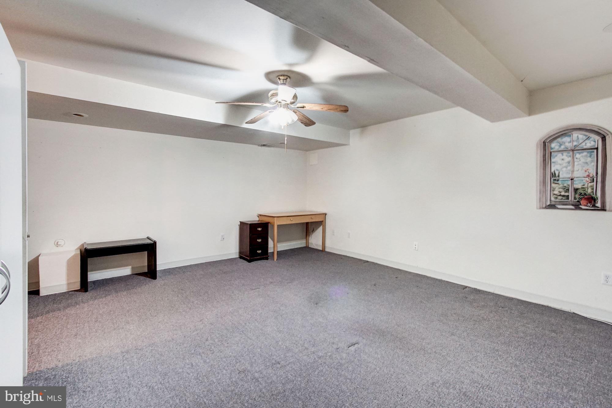 HOLLAWAY ESTATES - Residential