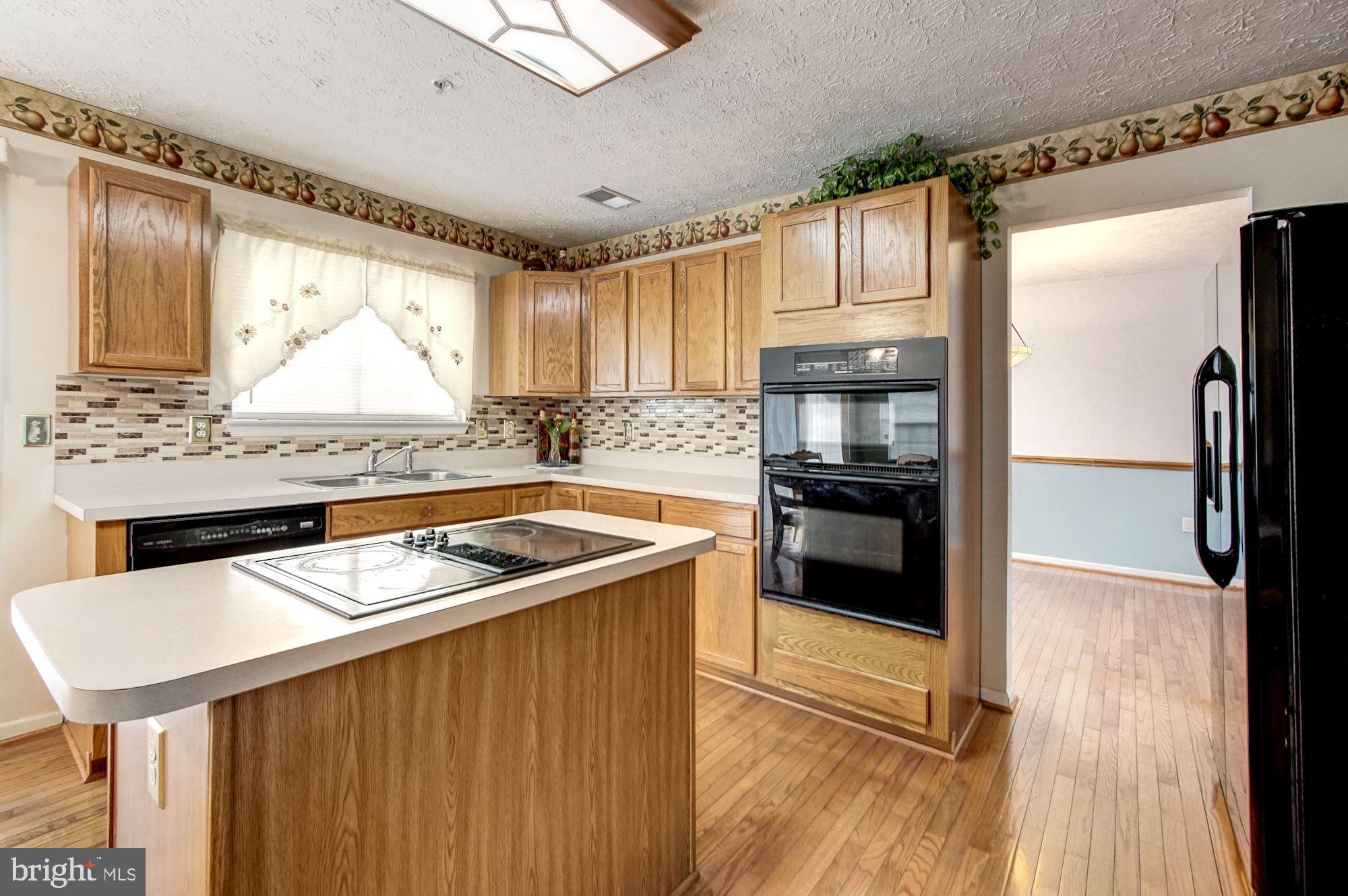 HOLLAWAY ESTATES - Residential