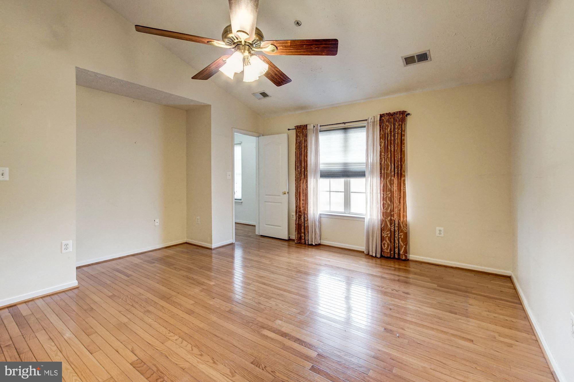 HOLLAWAY ESTATES - Residential