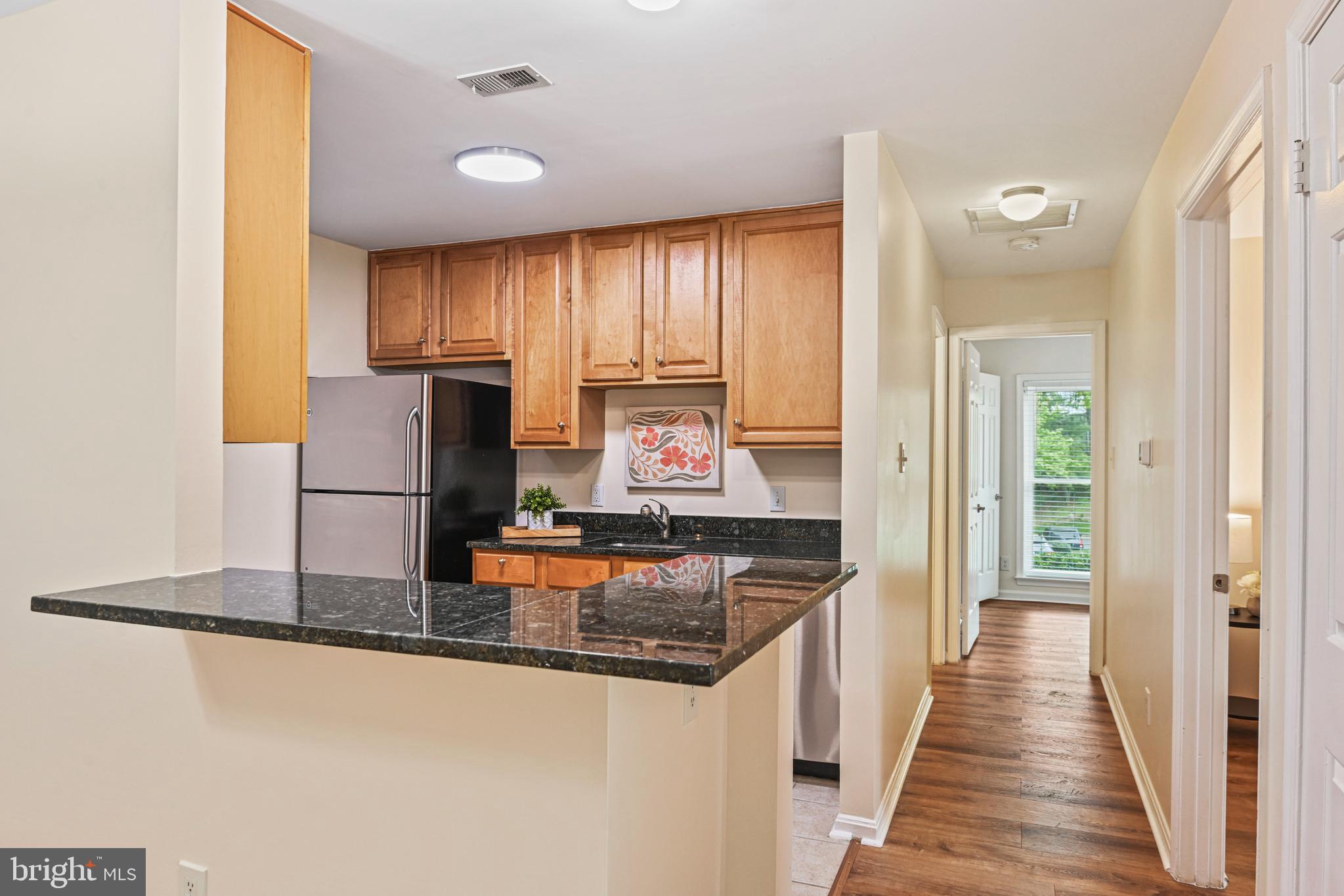 FOUR WINDS AT OAKTON - Residential