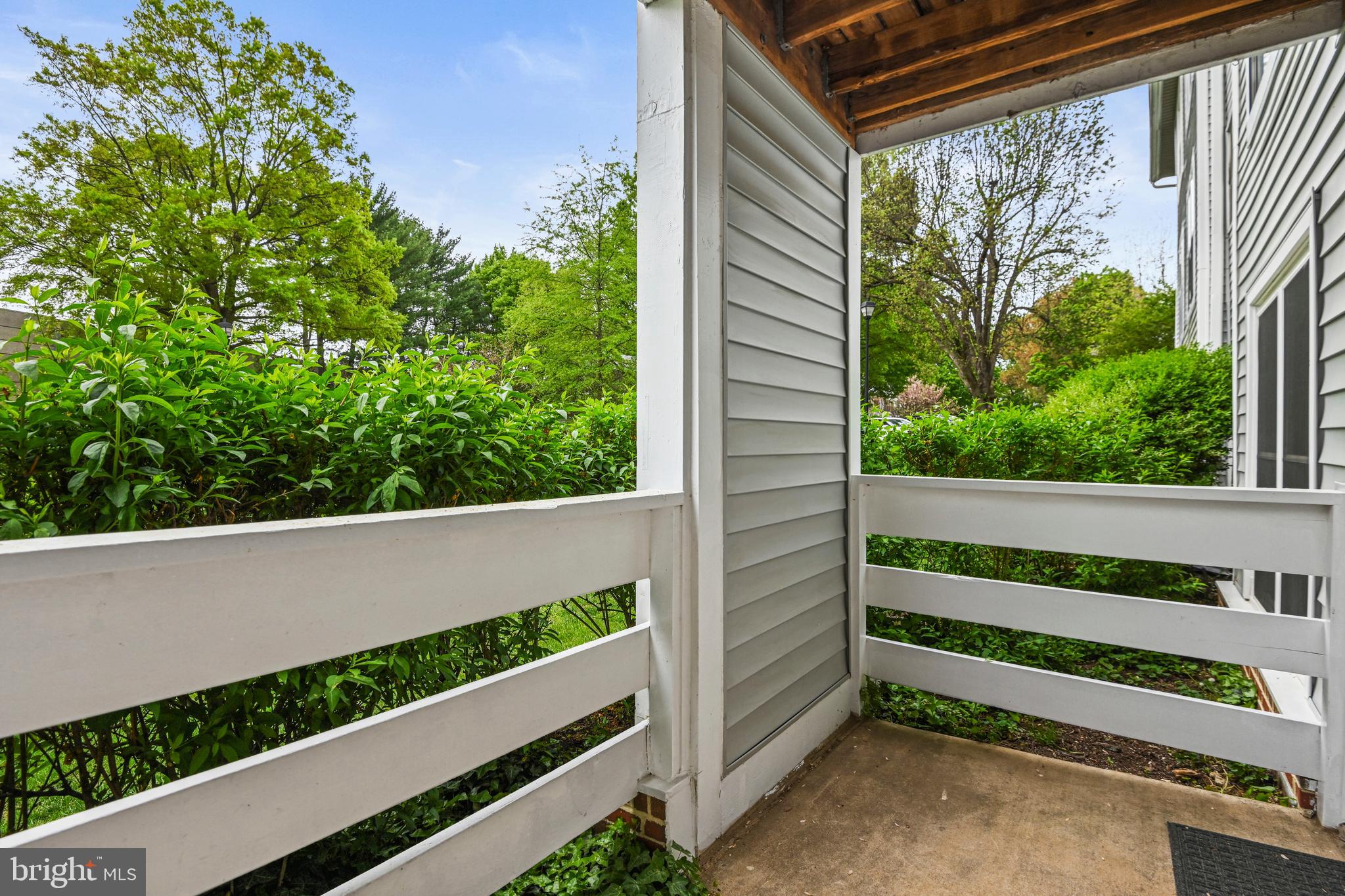 FOUR WINDS AT OAKTON - Residential