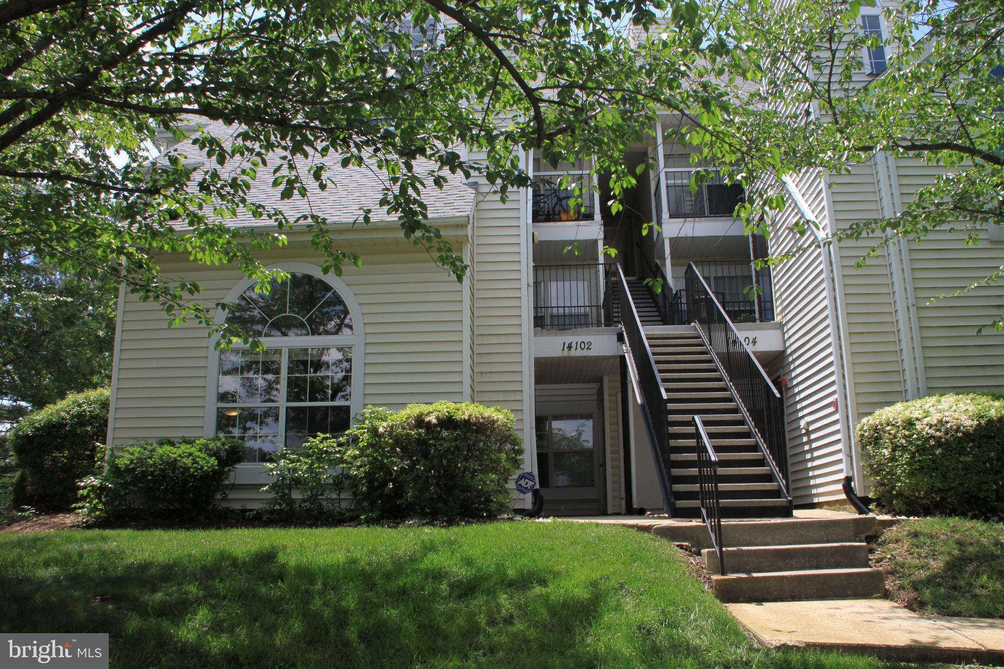 THE VISTAS - Residential