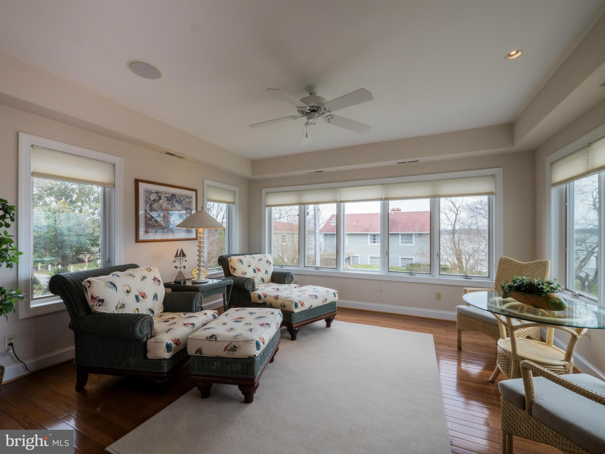 SOLOMONS ISLAND - Residential