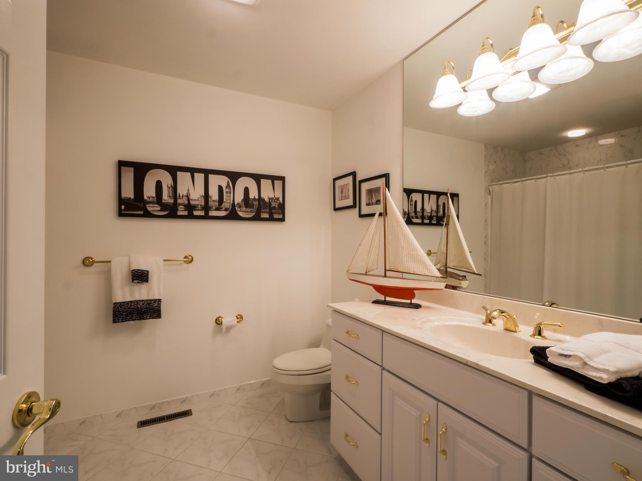 SOLOMONS ISLAND - Residential