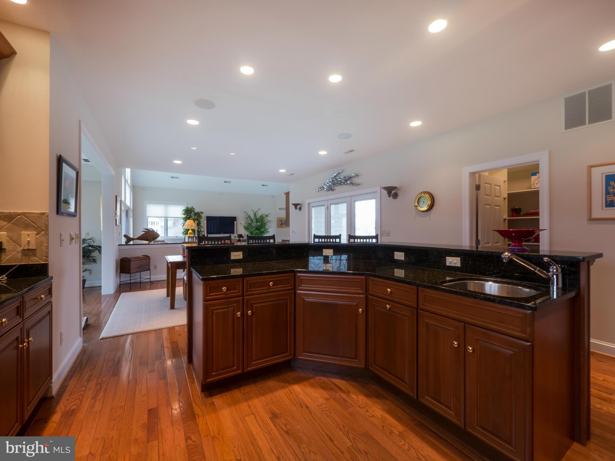 SOLOMONS ISLAND - Residential