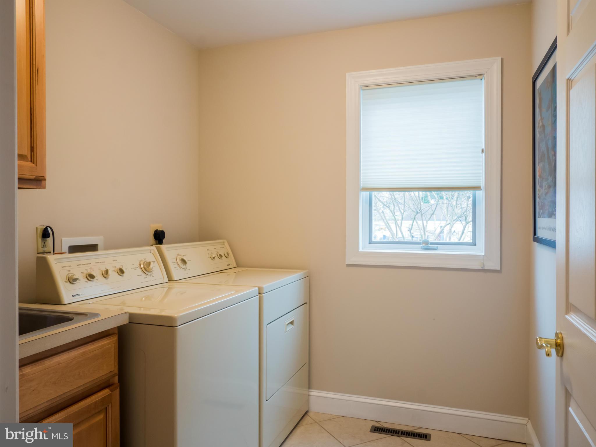 SOLOMONS ISLAND - Residential