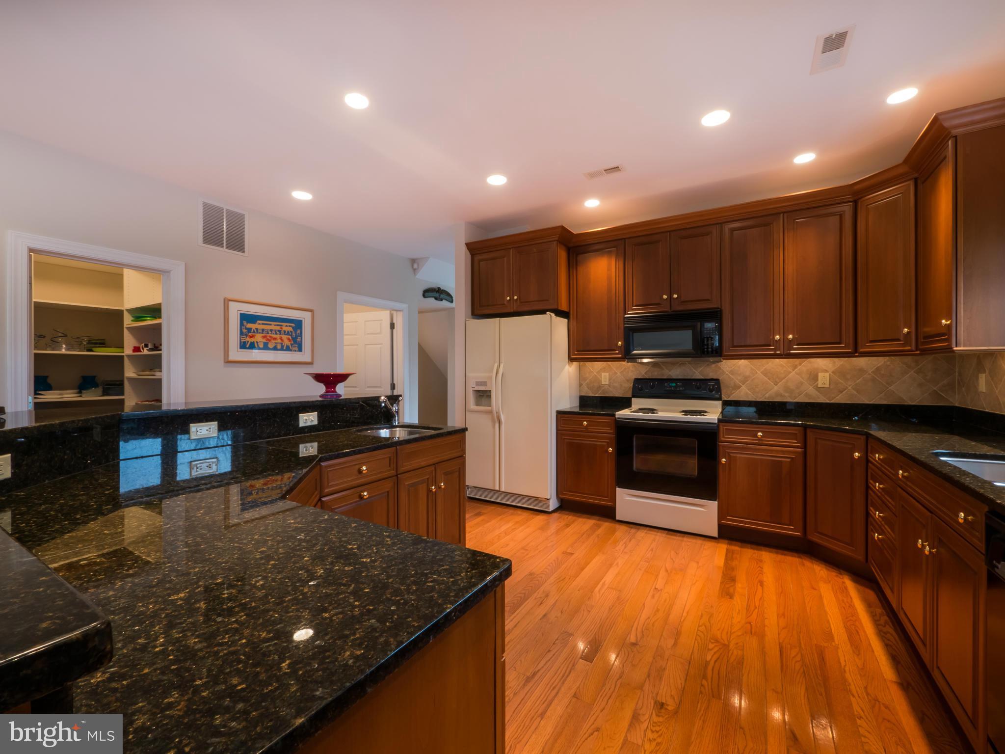 SOLOMONS ISLAND - Residential