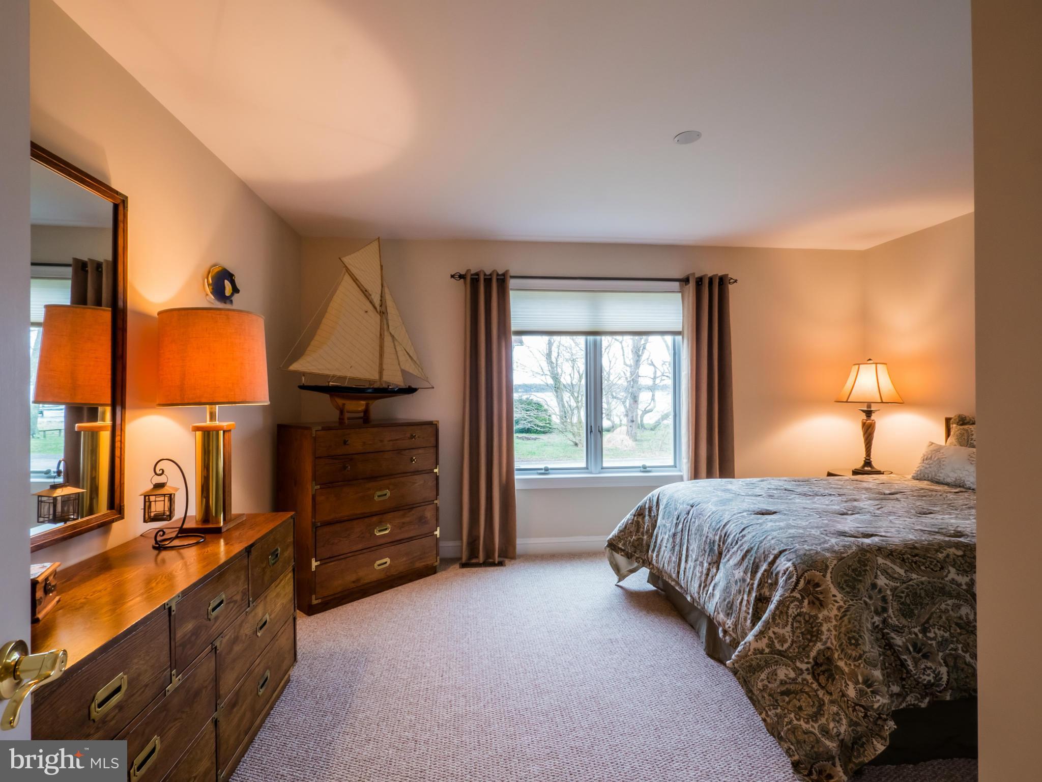 SOLOMONS ISLAND - Residential