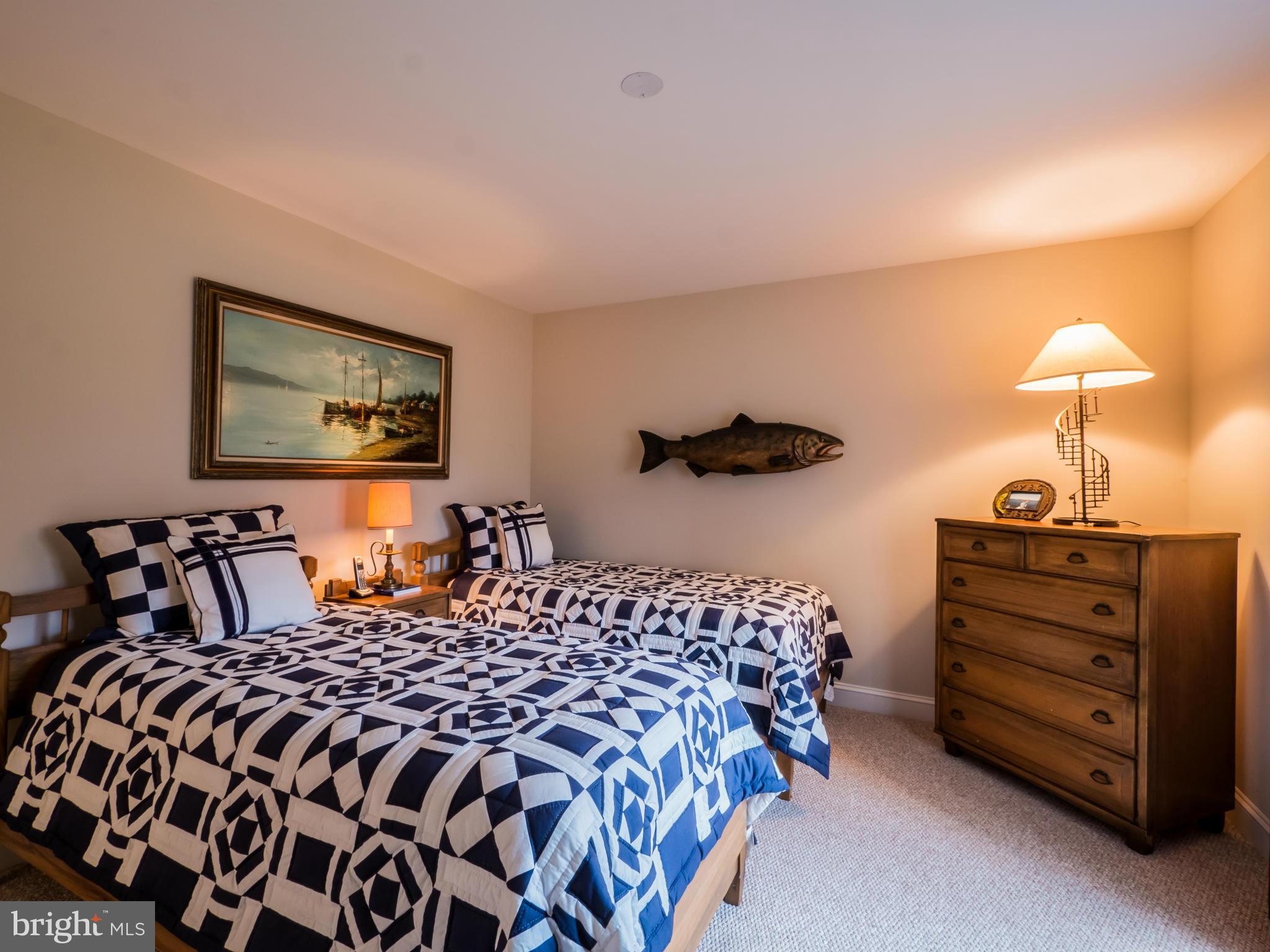 SOLOMONS ISLAND - Residential