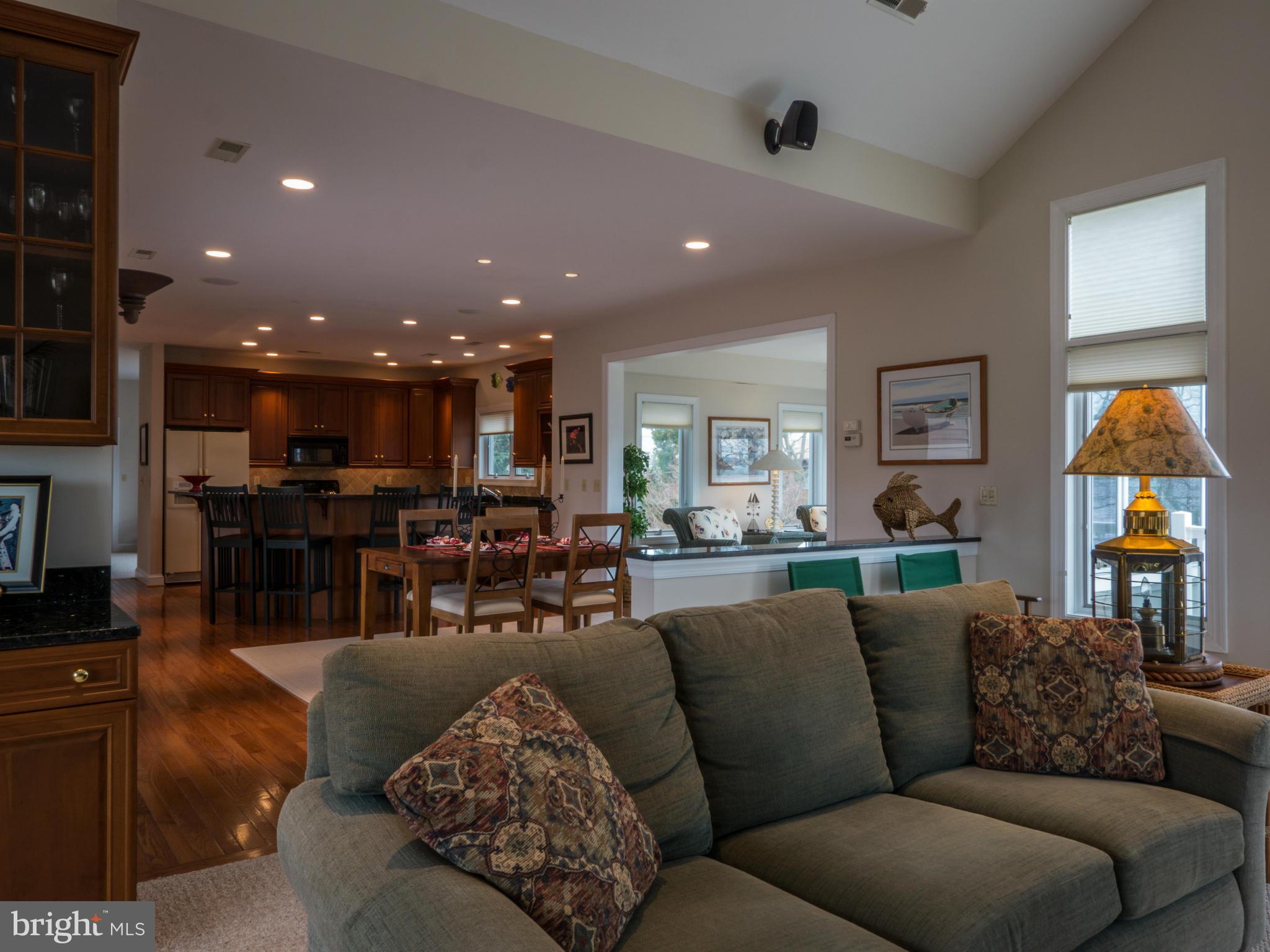 SOLOMONS ISLAND - Residential