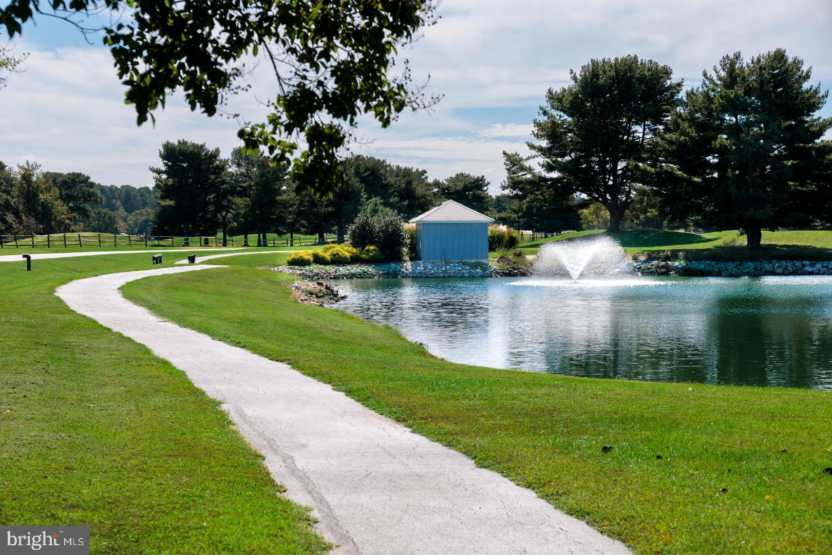 COVE CREEK CLUB - Residential