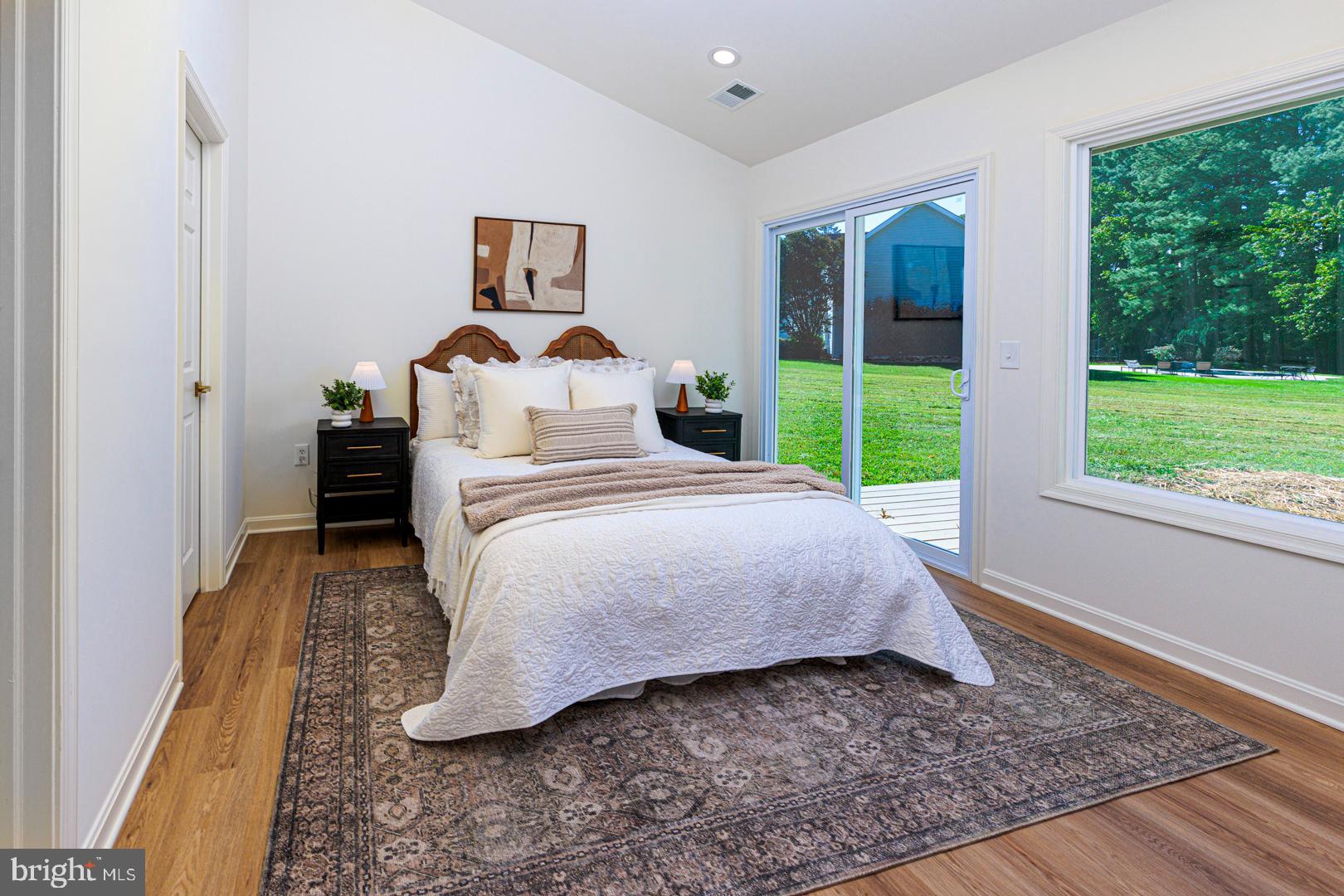 COVE CREEK CLUB - Residential