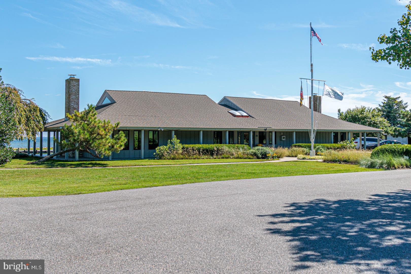 COVE CREEK CLUB - Residential