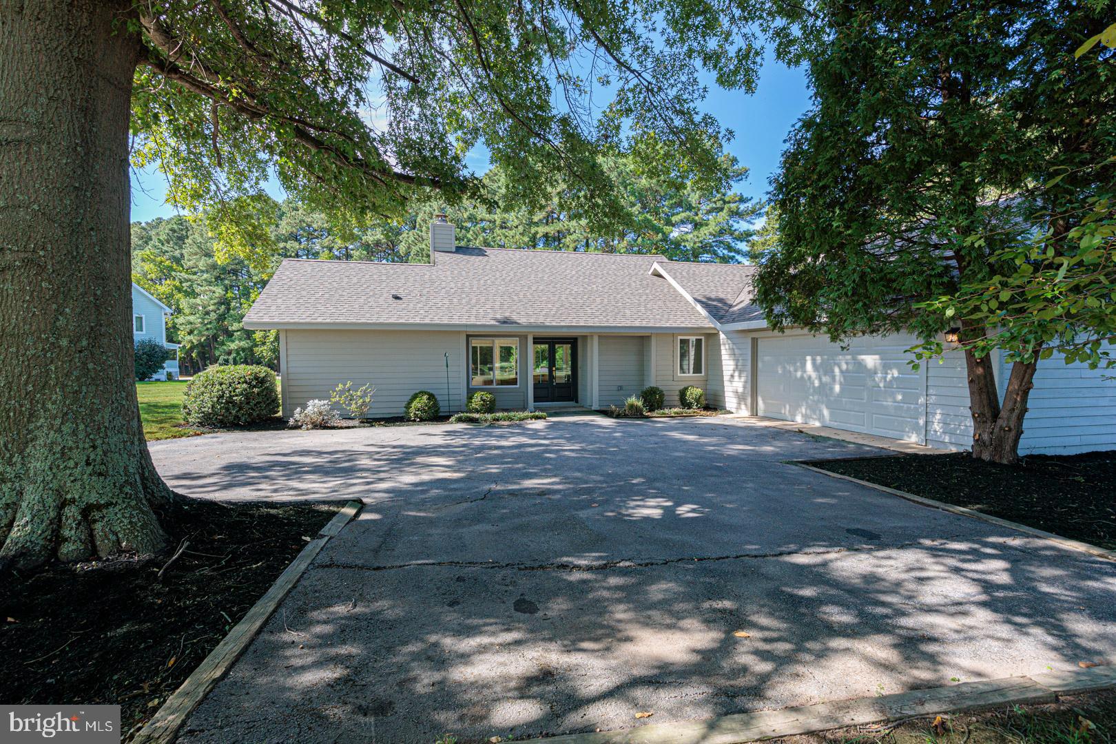 COVE CREEK CLUB - Residential