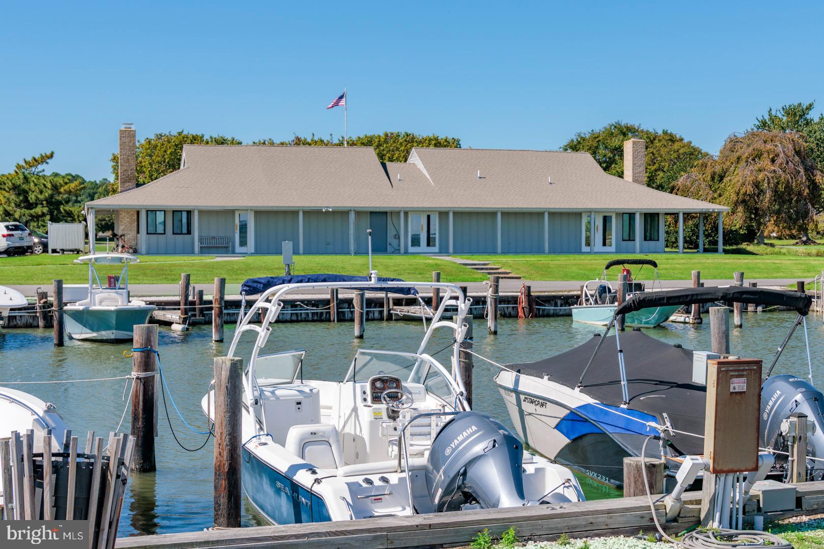 COVE CREEK CLUB - Residential