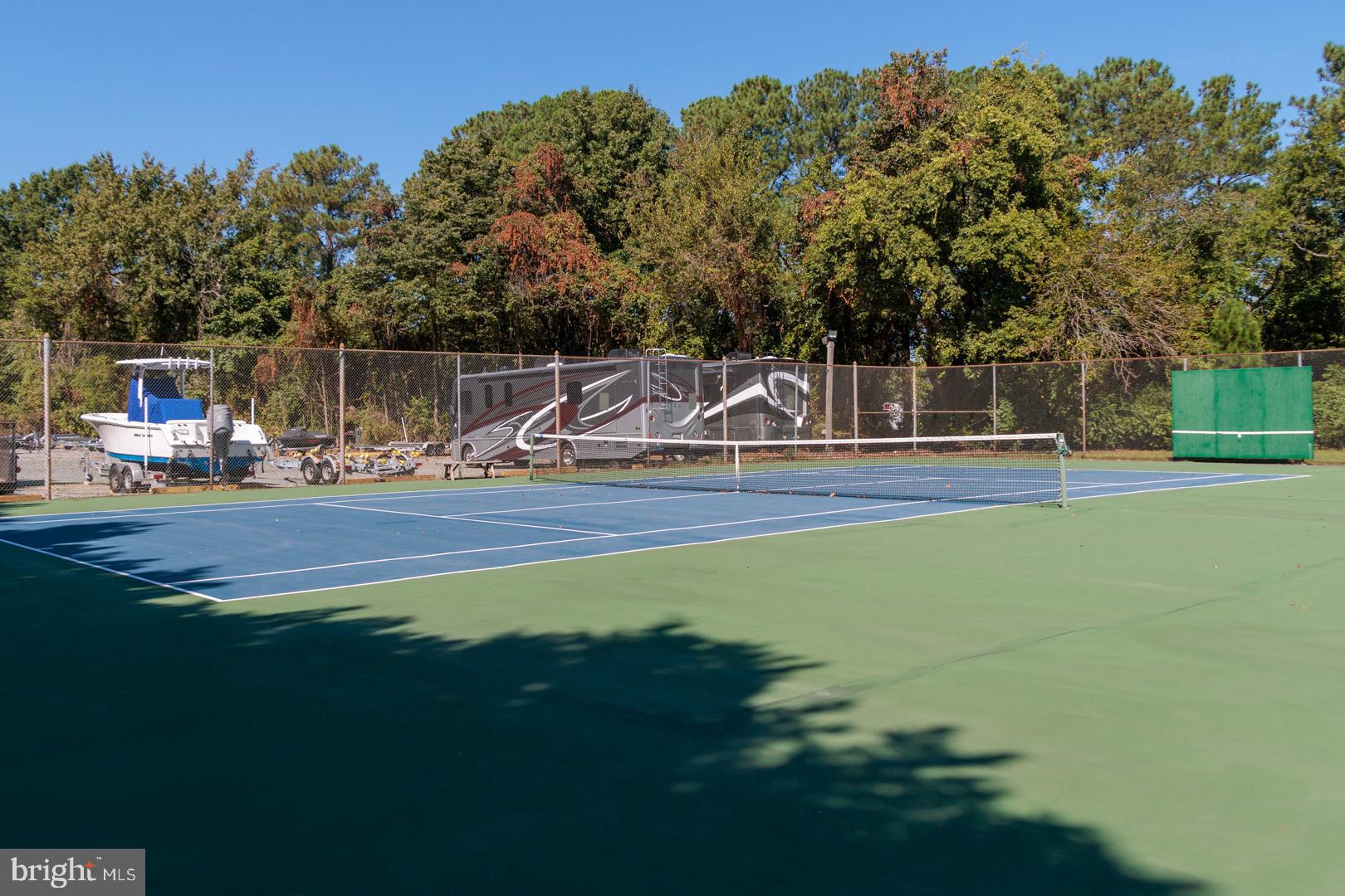 COVE CREEK CLUB - Residential