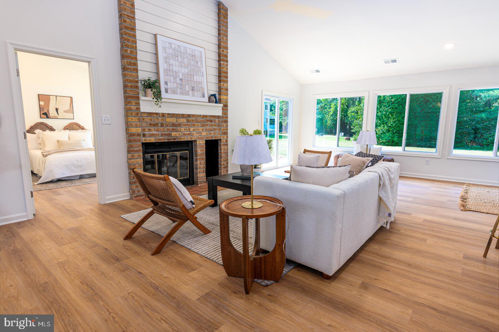 COVE CREEK CLUB - Residential