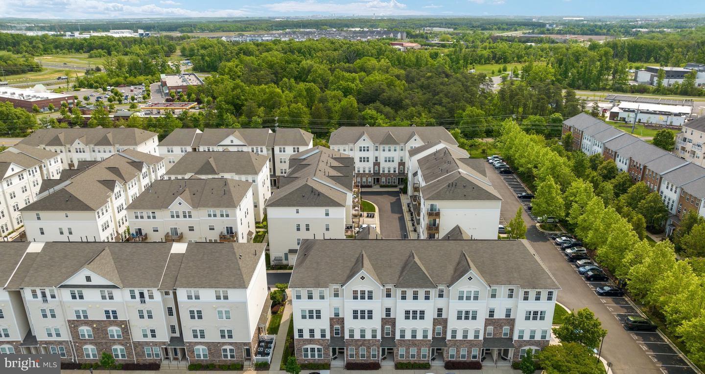 STONE RIDGE - Residential