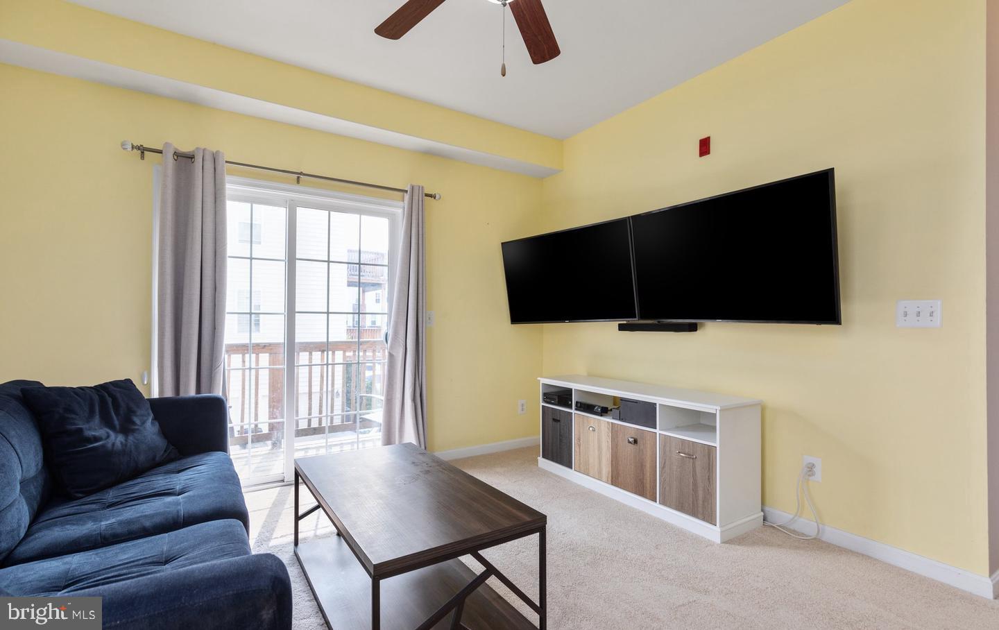 STONE RIDGE - Residential