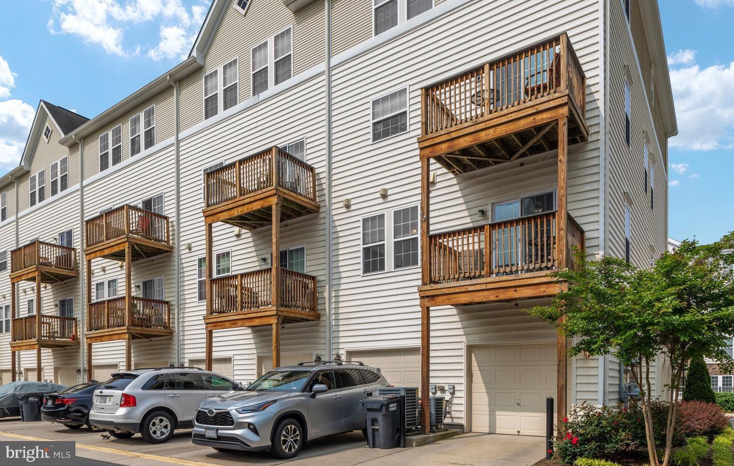 STONE RIDGE - Residential