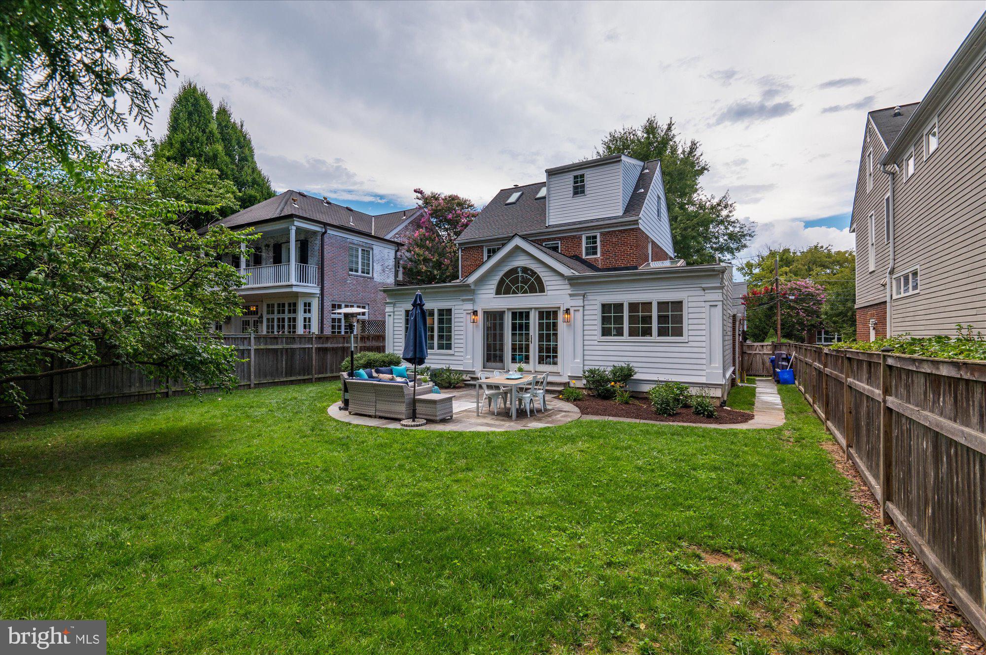 CHEVY CHASE TERRACE - Residential