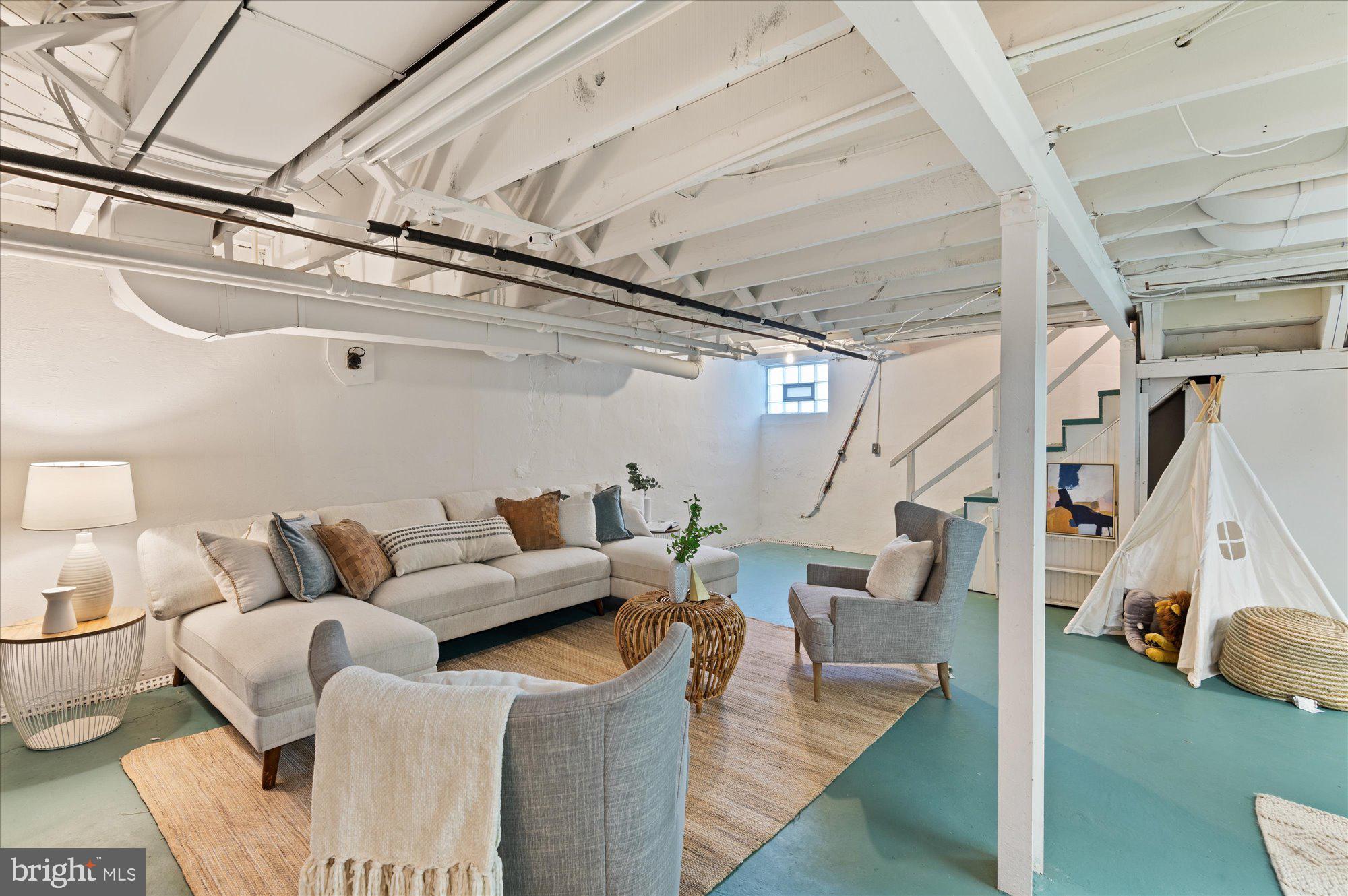 CHEVY CHASE TERRACE - Residential