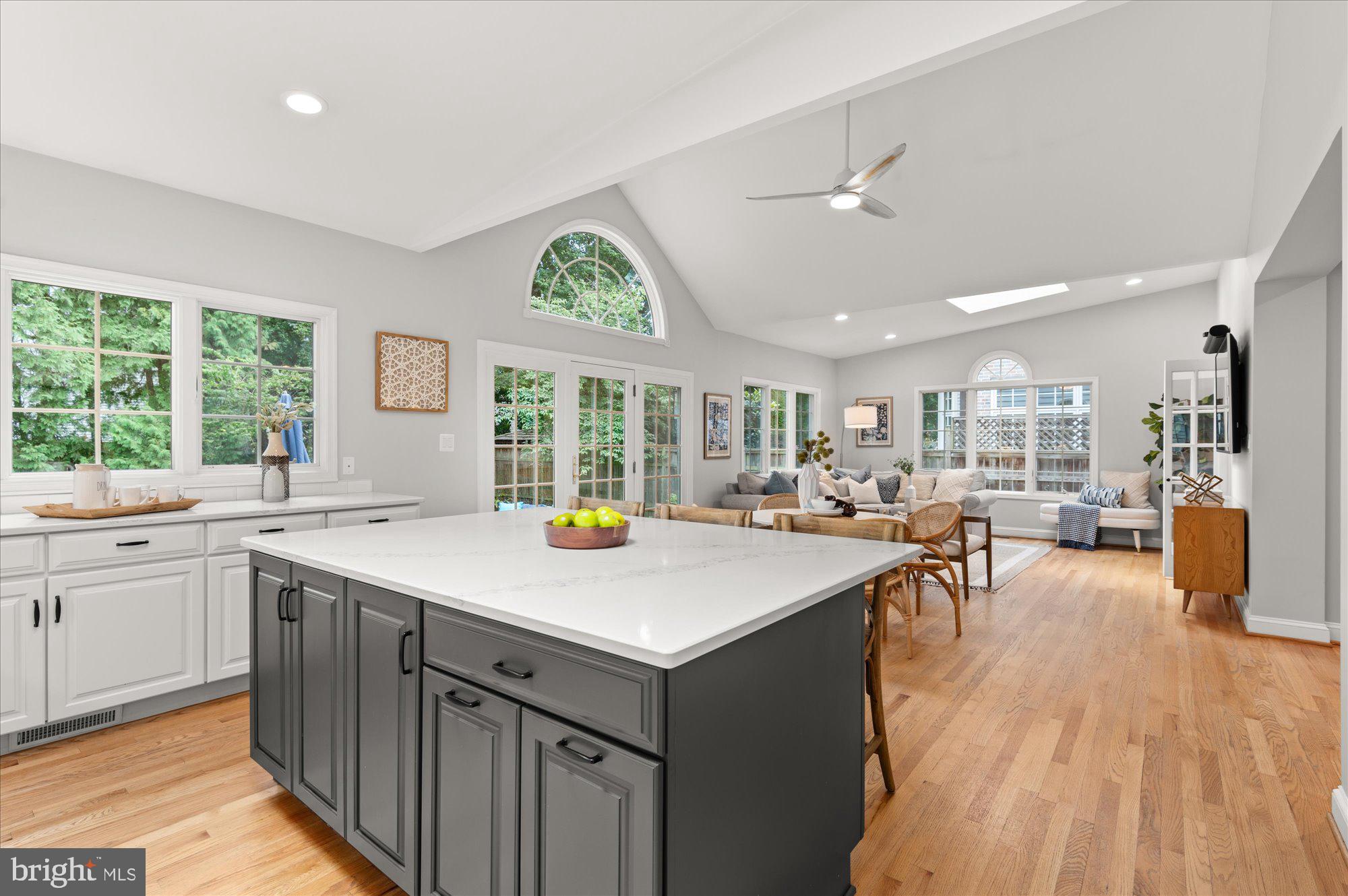 CHEVY CHASE TERRACE - Residential