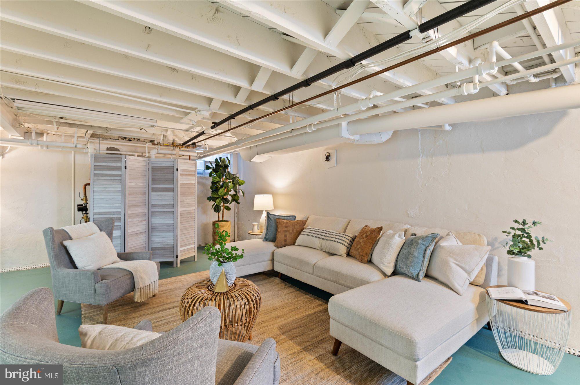 CHEVY CHASE TERRACE - Residential