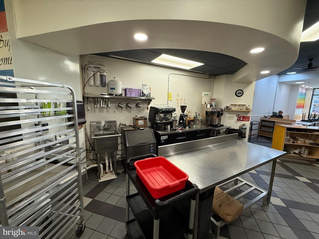 Photo of 47 N Queen Street N, LANCASTER, PA 17603 (MLS # PALA2084392)