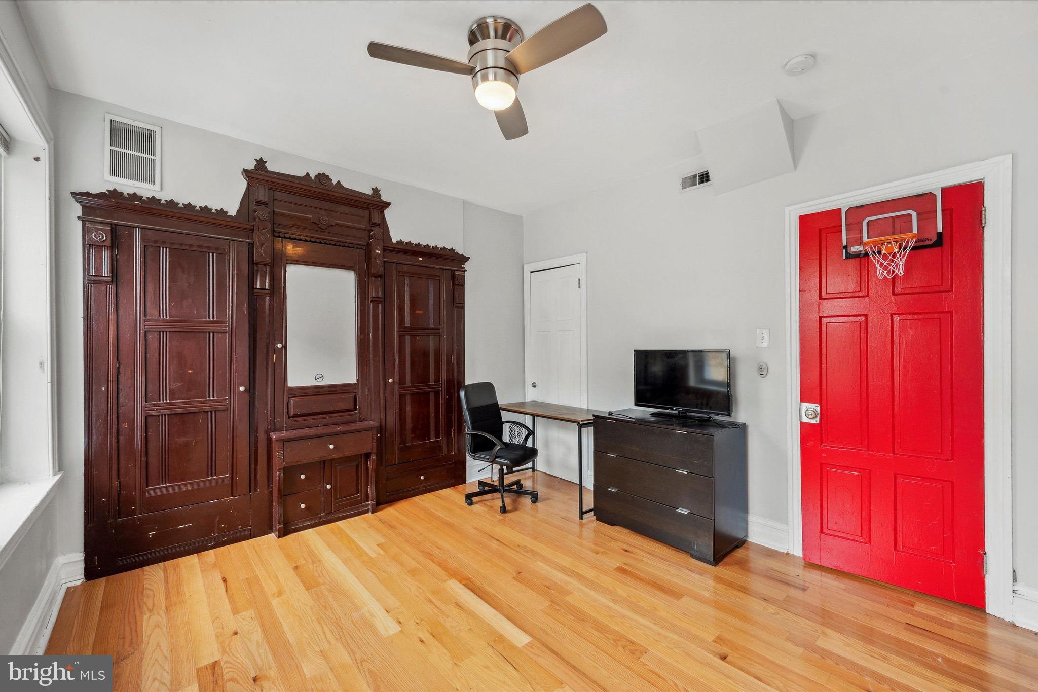 TEMPLE UNIVERSITY - Residential