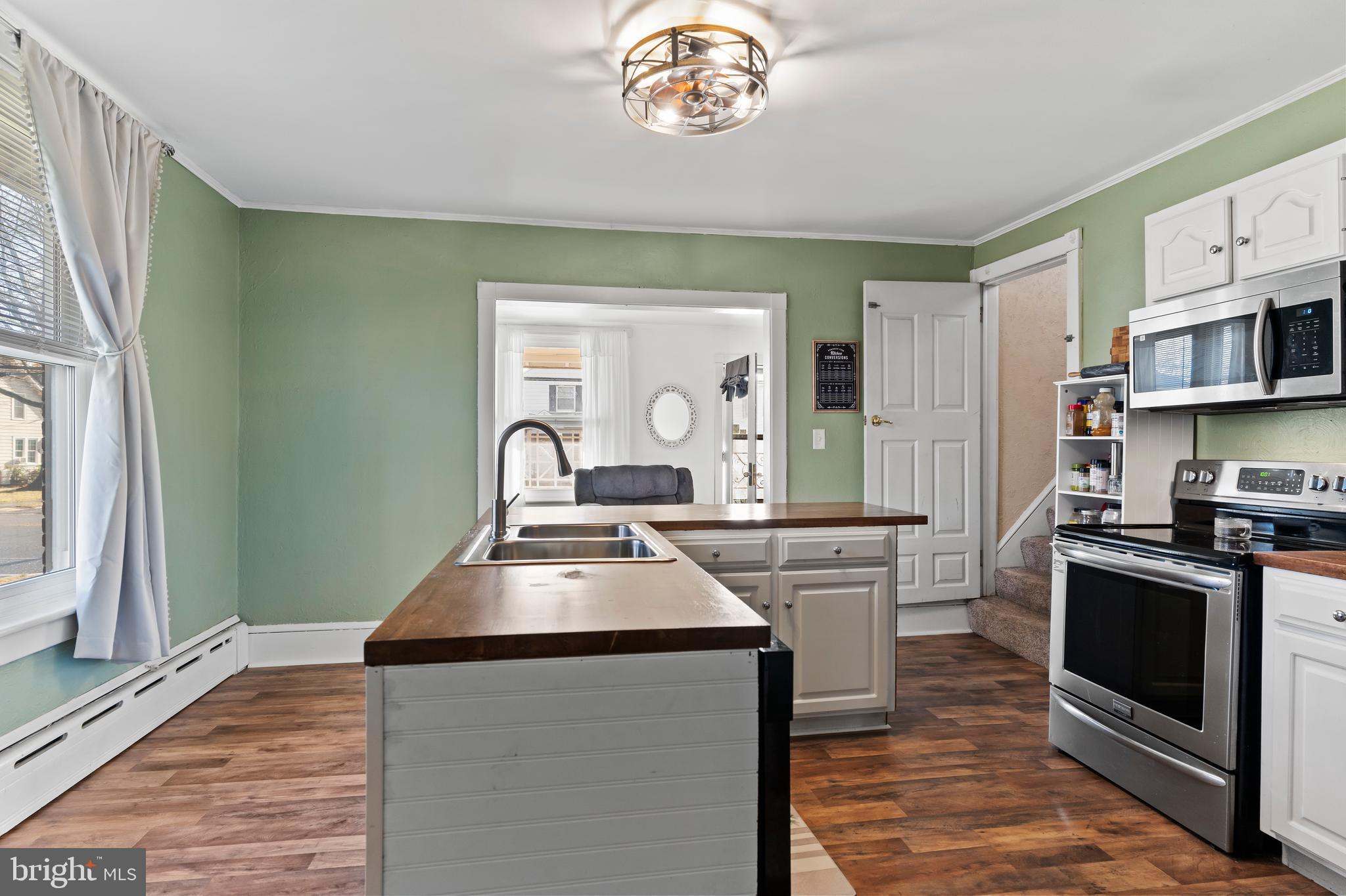 1447 SCOTLAND AVENUE AVENUE