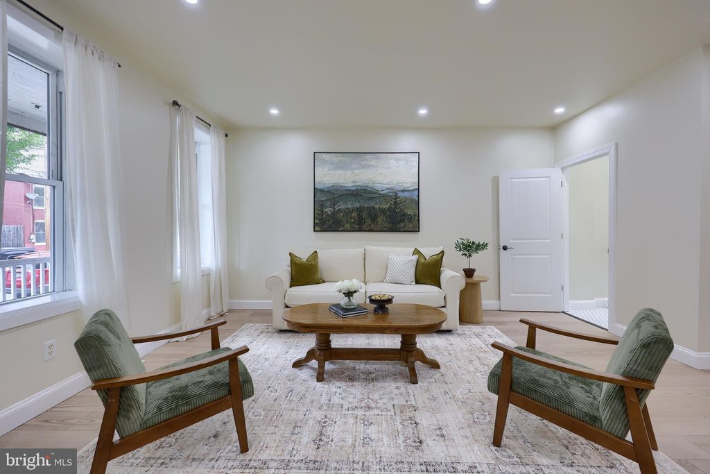 Photo of 604 E End Avenue, LANCASTER, PA 17602 (MLS # PALA2077868)