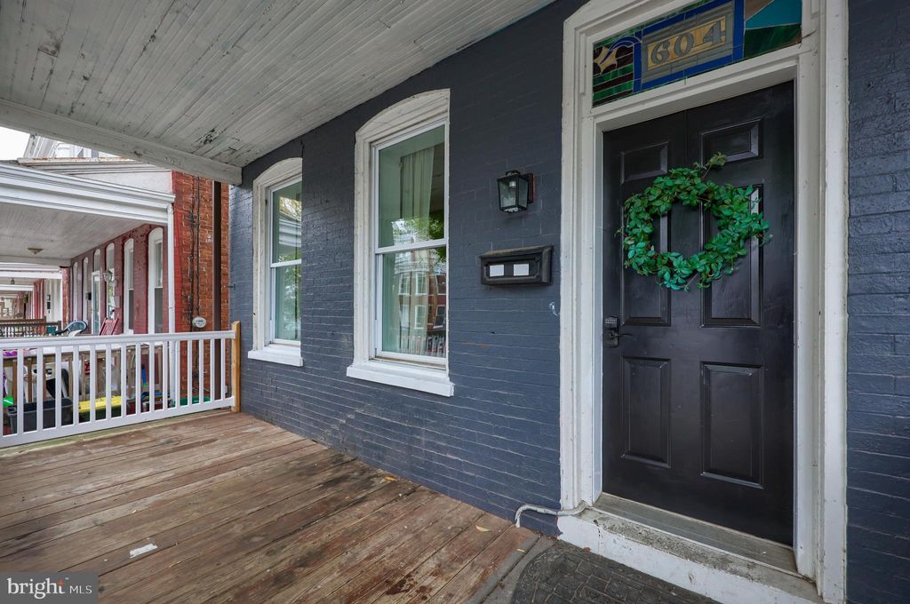 Photo of 604 E End Avenue, LANCASTER, PA 17602 (MLS # PALA2077868)