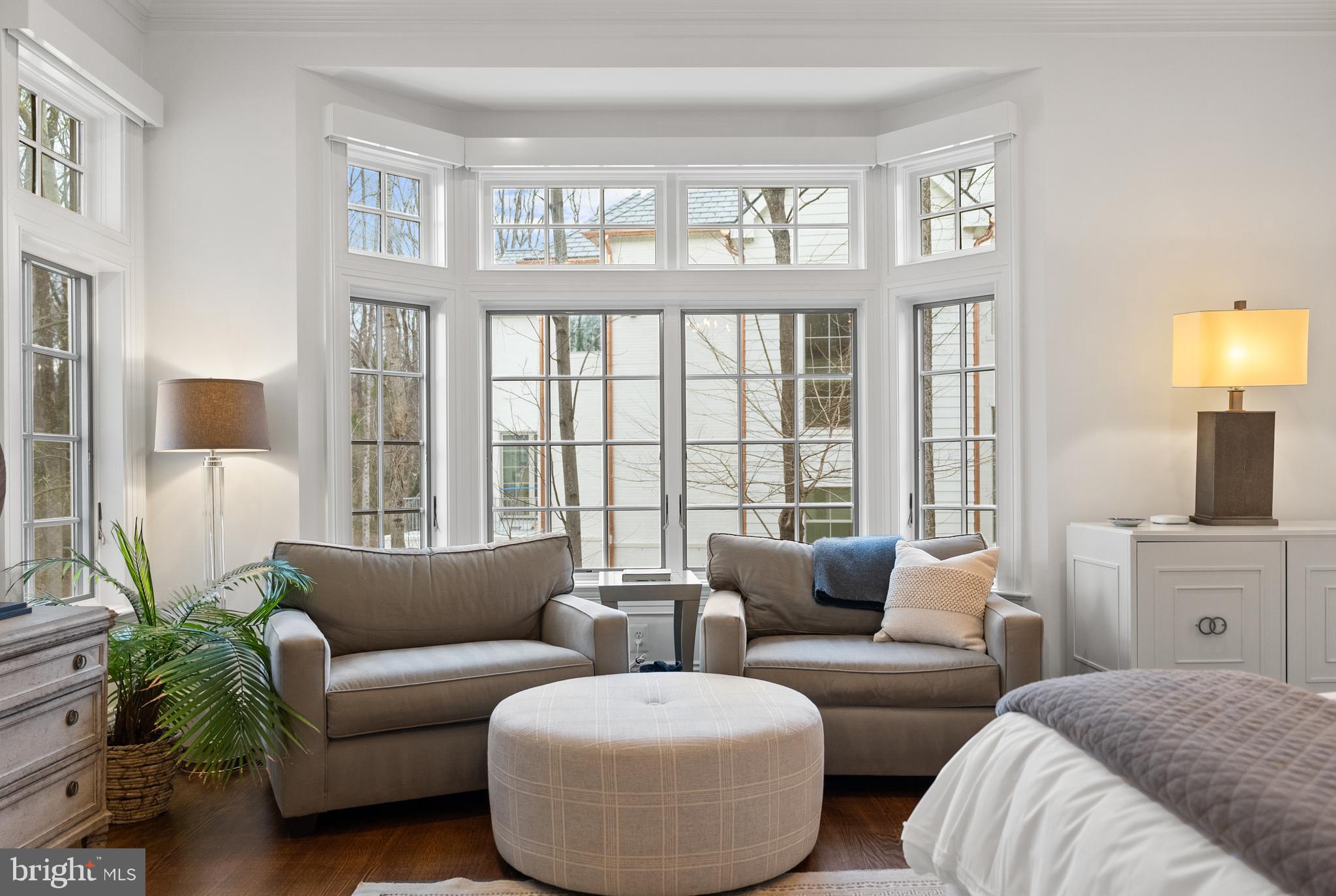 RIVER OAKS - Residential