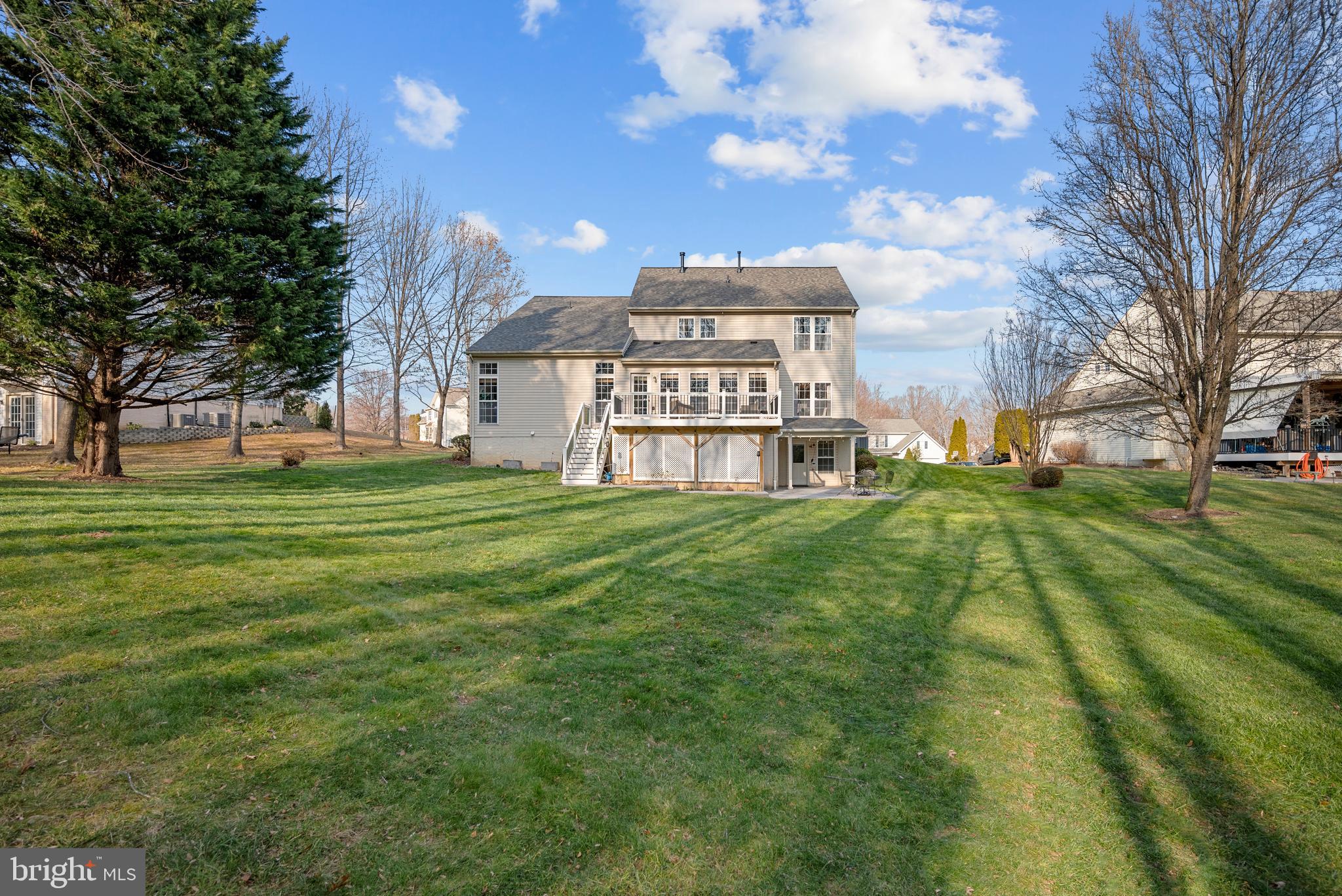 MEADOWBROOK WOODS - Residential