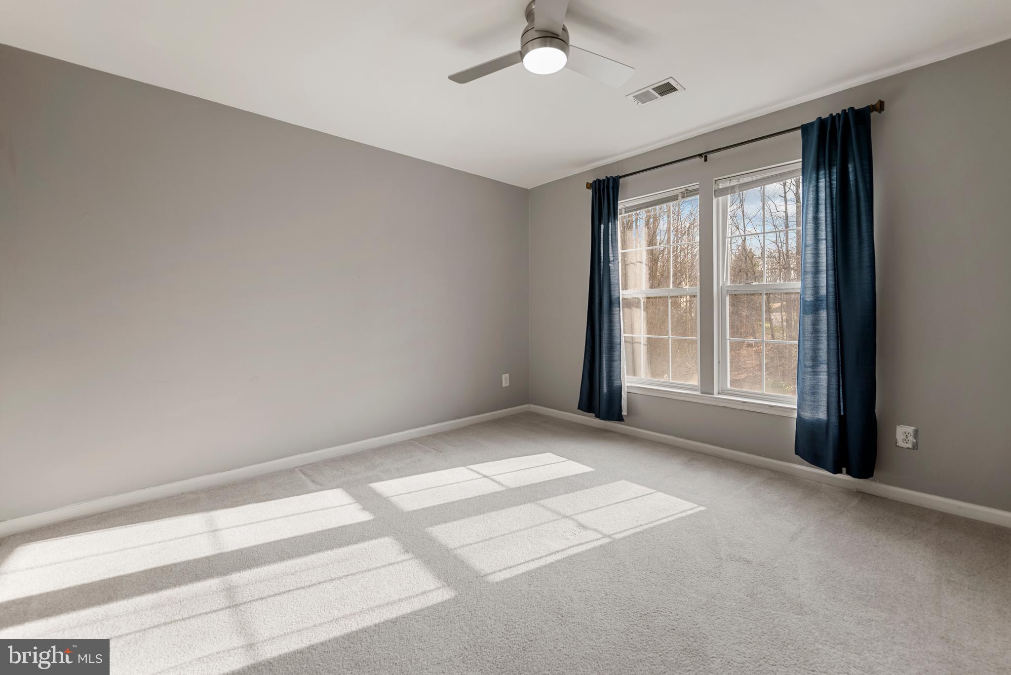 MEADOWBROOK WOODS - Residential