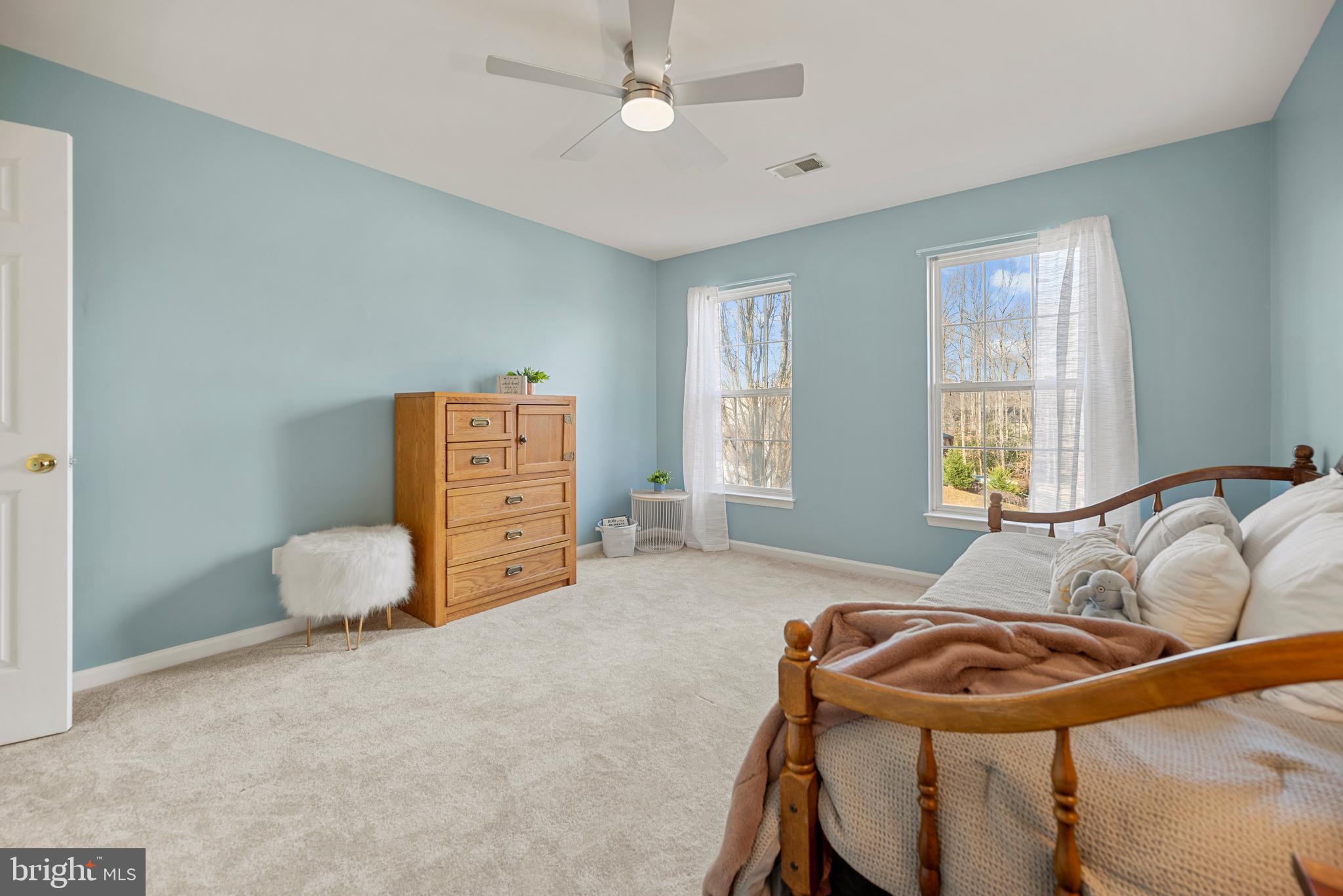 MEADOWBROOK WOODS - Residential