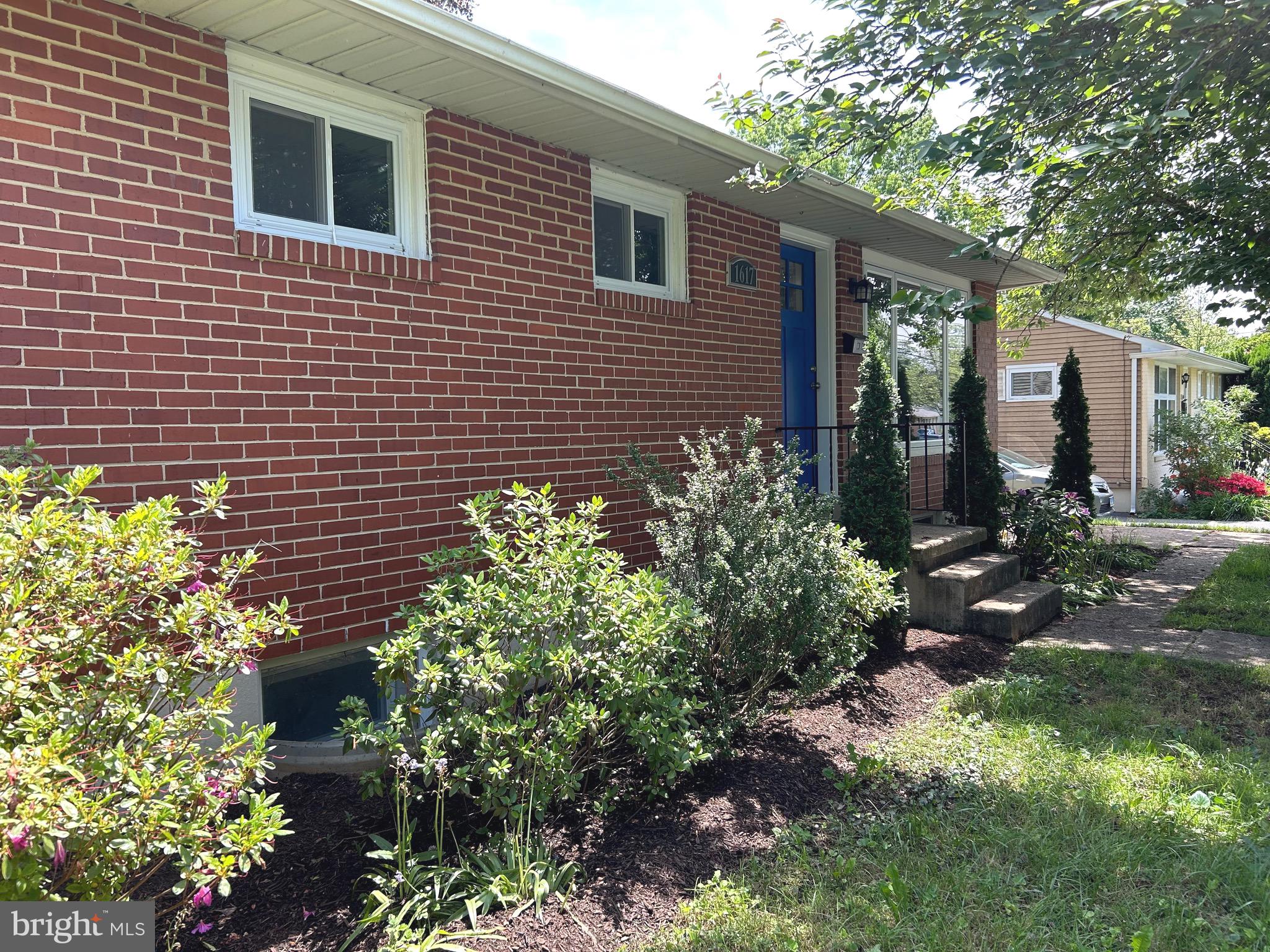 LUTHER VILLAGE - Residential