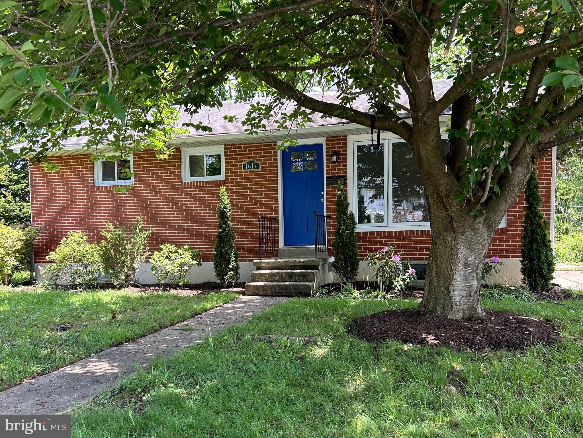 LUTHER VILLAGE - Residential