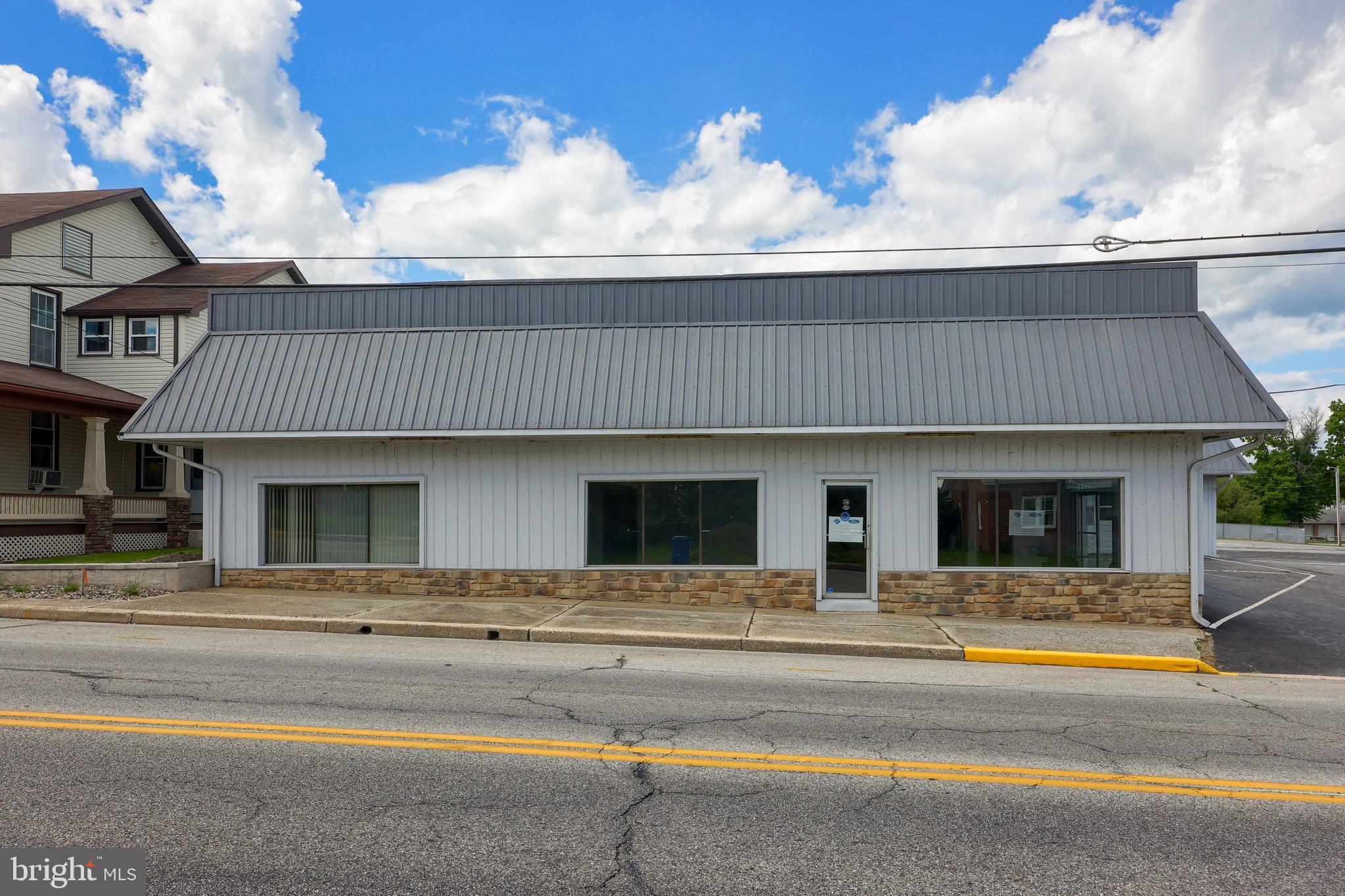 EAST BERLIN BOROUGH - Commercial Sale