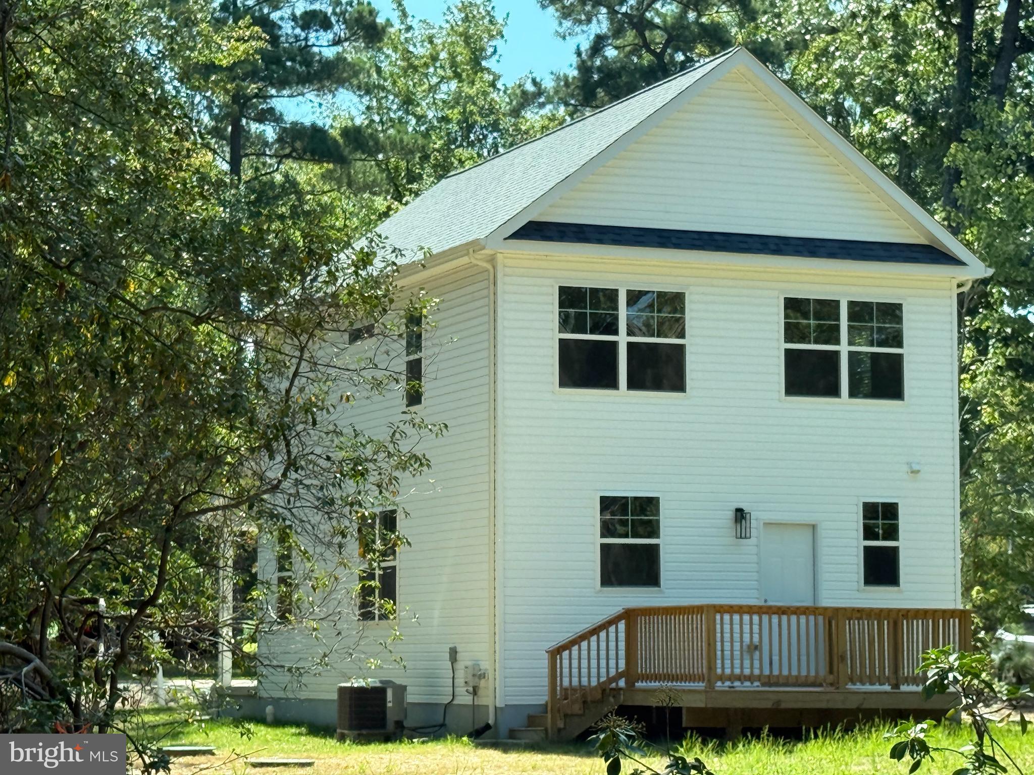 CABIN POINT / GLEBE HARBOR - Residential