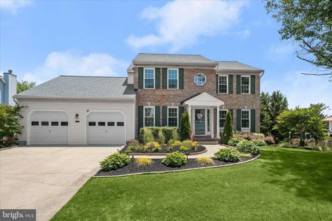 Homes For Sale - 7341 Norris Avenue<br/> SYKESVILLE, MD 21784